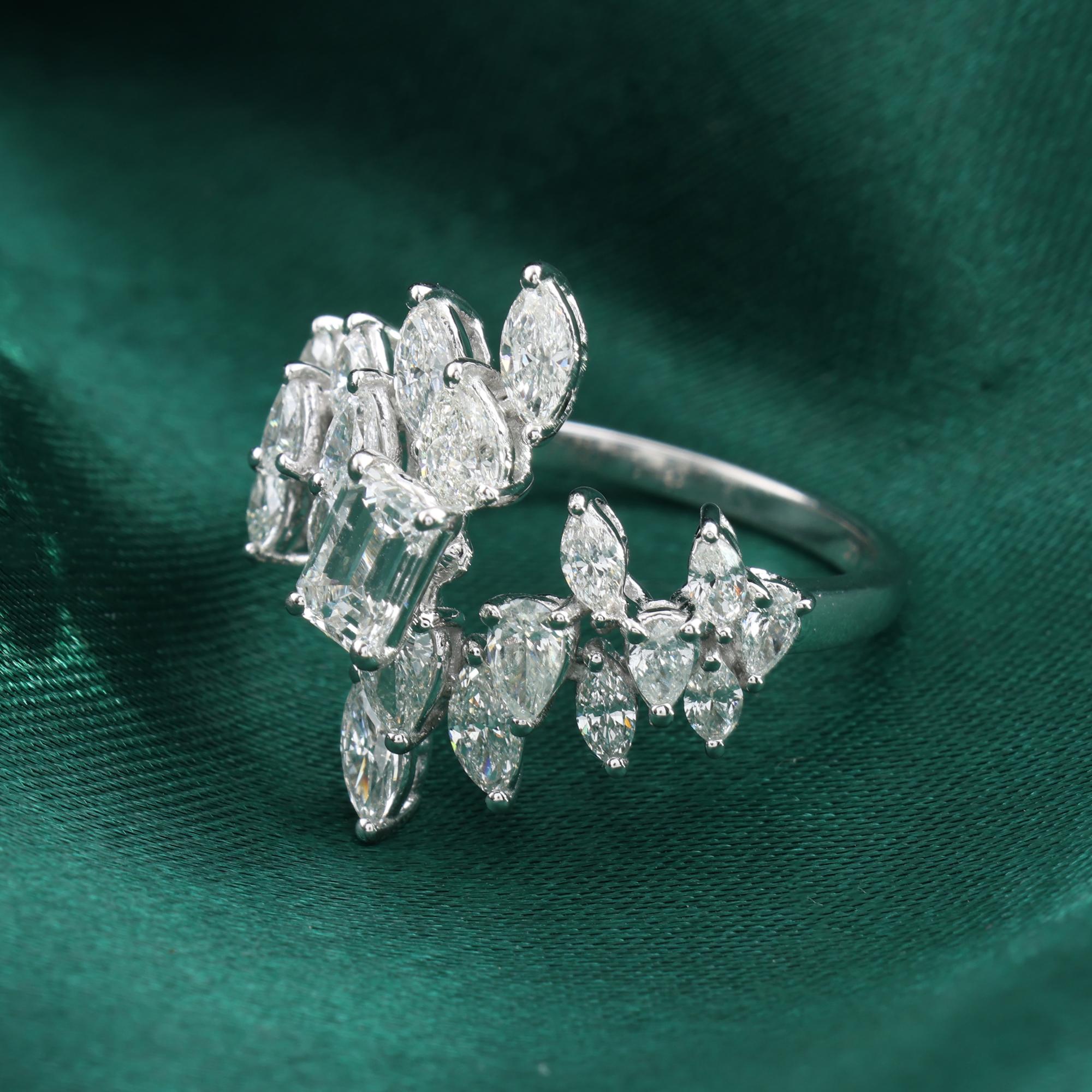 Im Angebot: 2.44Ct Emerald Cut Diamond Statement Floral Cluster Ring 18K White Gold Jewelry () 5