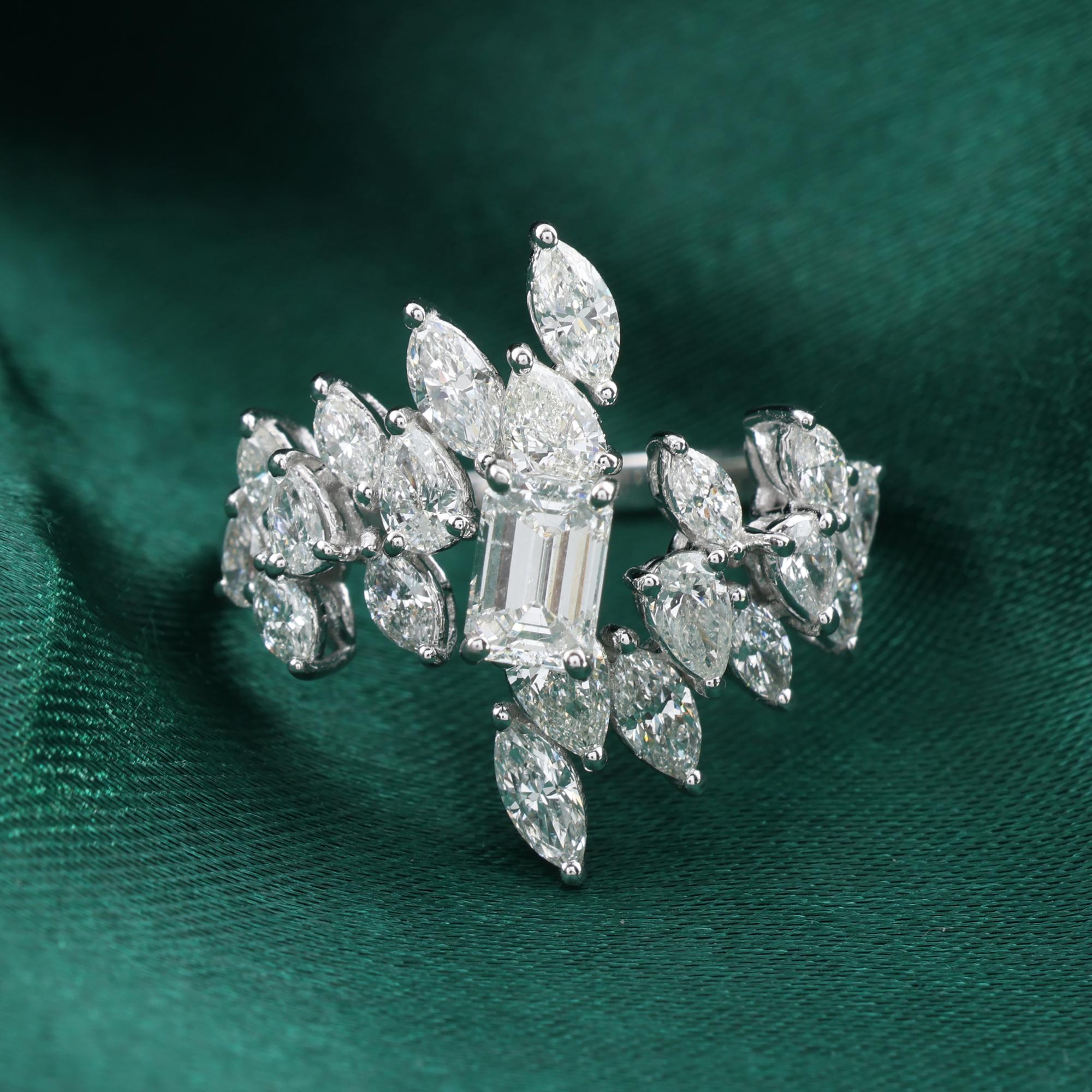 Im Angebot: 2.44Ct Emerald Cut Diamond Statement Floral Cluster Ring 18K White Gold Jewelry () 6