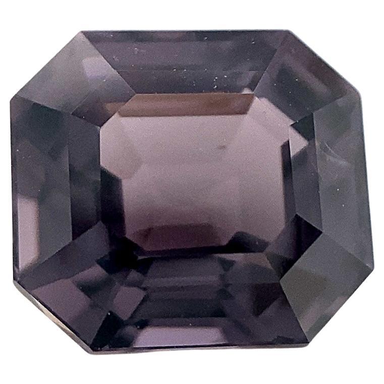 2.44ct Achteckiger Purpurspinell im Smaragdschliff aus Sri Lanka Unerhitzt