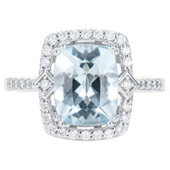 2.45 Carat Aquamarine Elegant Ring in 18 Karat White Gold with White Diamond