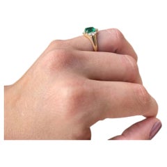 2.45 Carat Emerald Statement 14K White Gold A Classic Statement