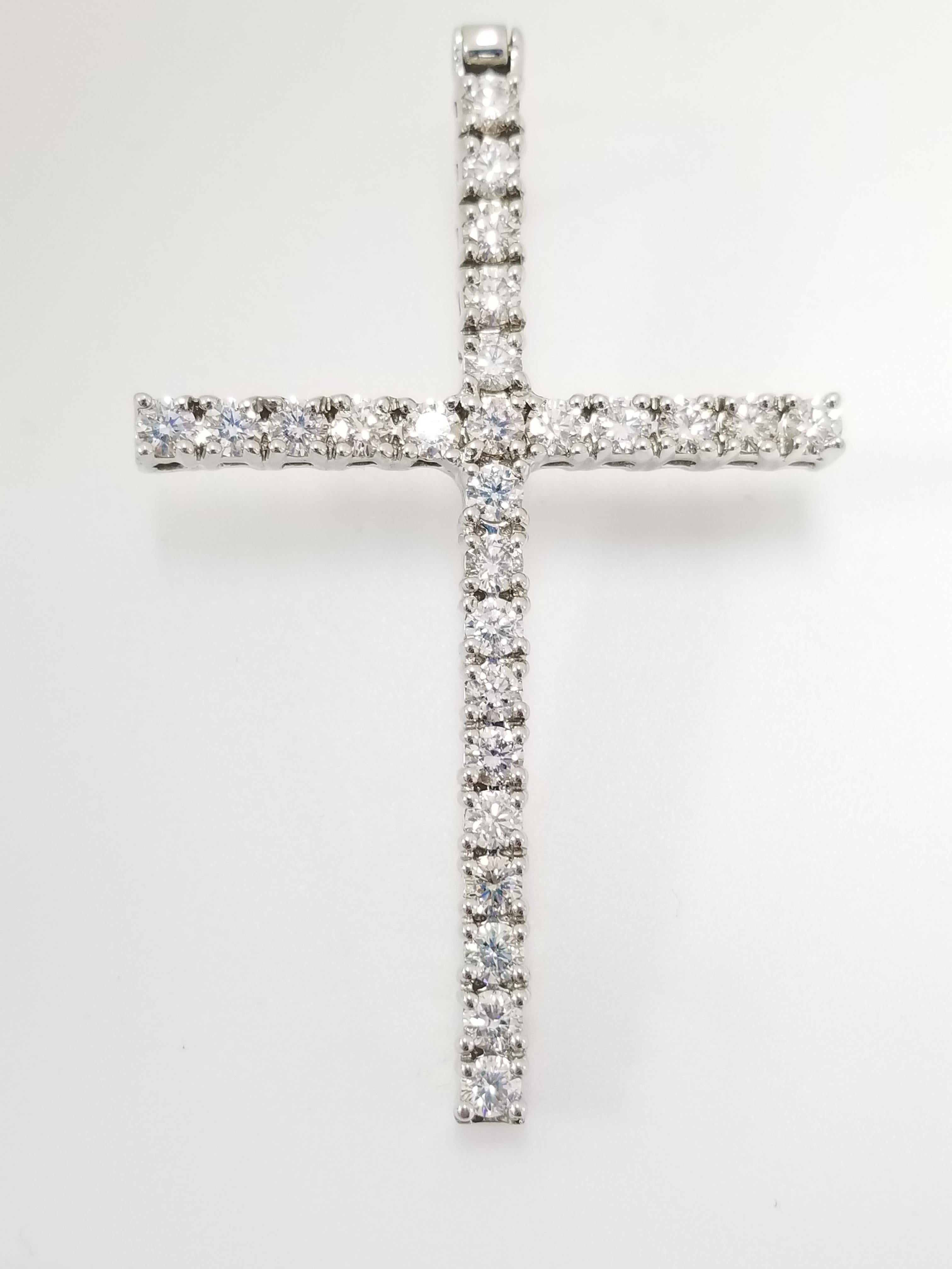 2.45 Carat Natural Diamond Cross Pendant White Gold 14 Karat In New Condition In Great Neck, NY
