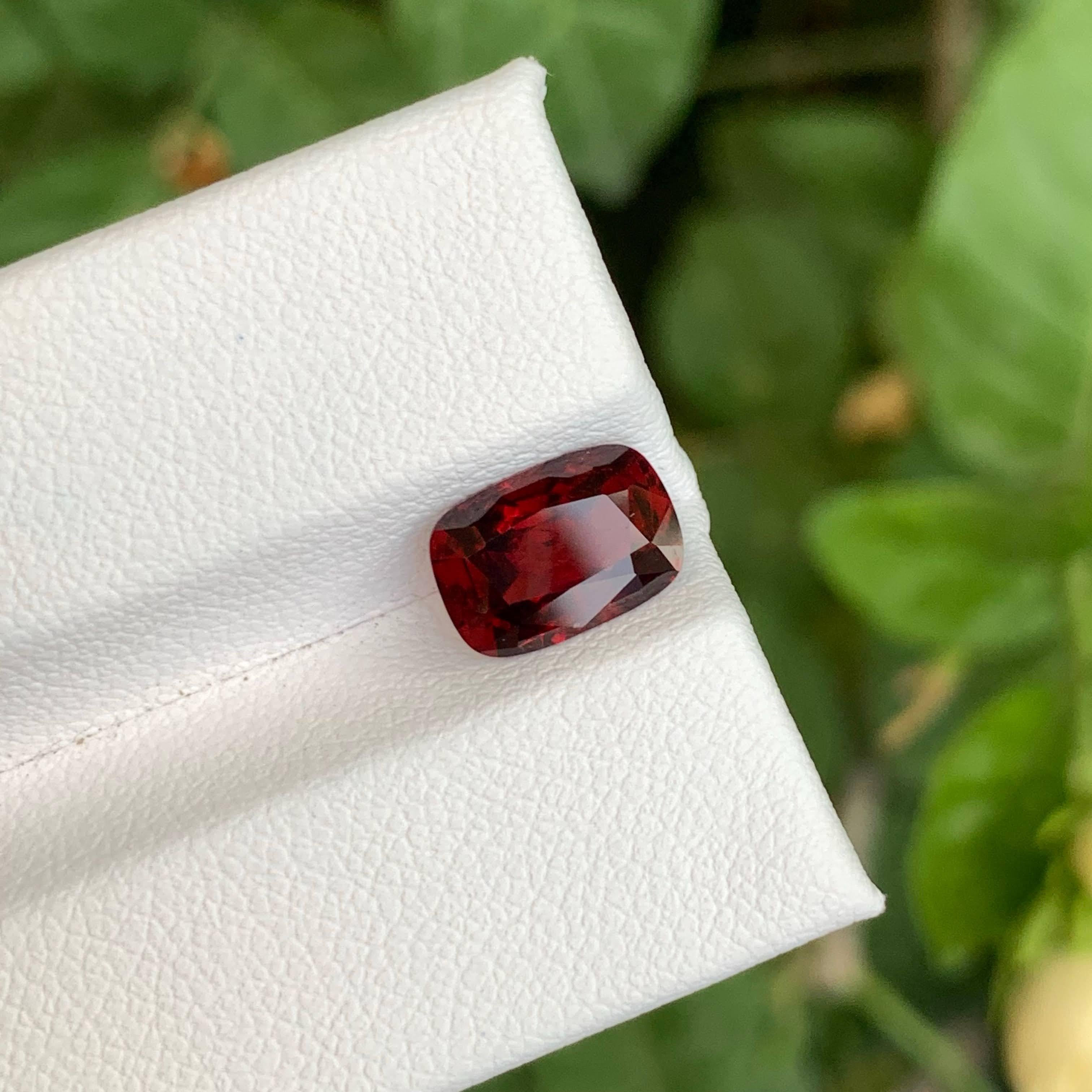 2.45 Carat Loose Deep Red Burmese Spinel Stone Cushion Cut Gemstone In New Condition For Sale In Bangkok, TH