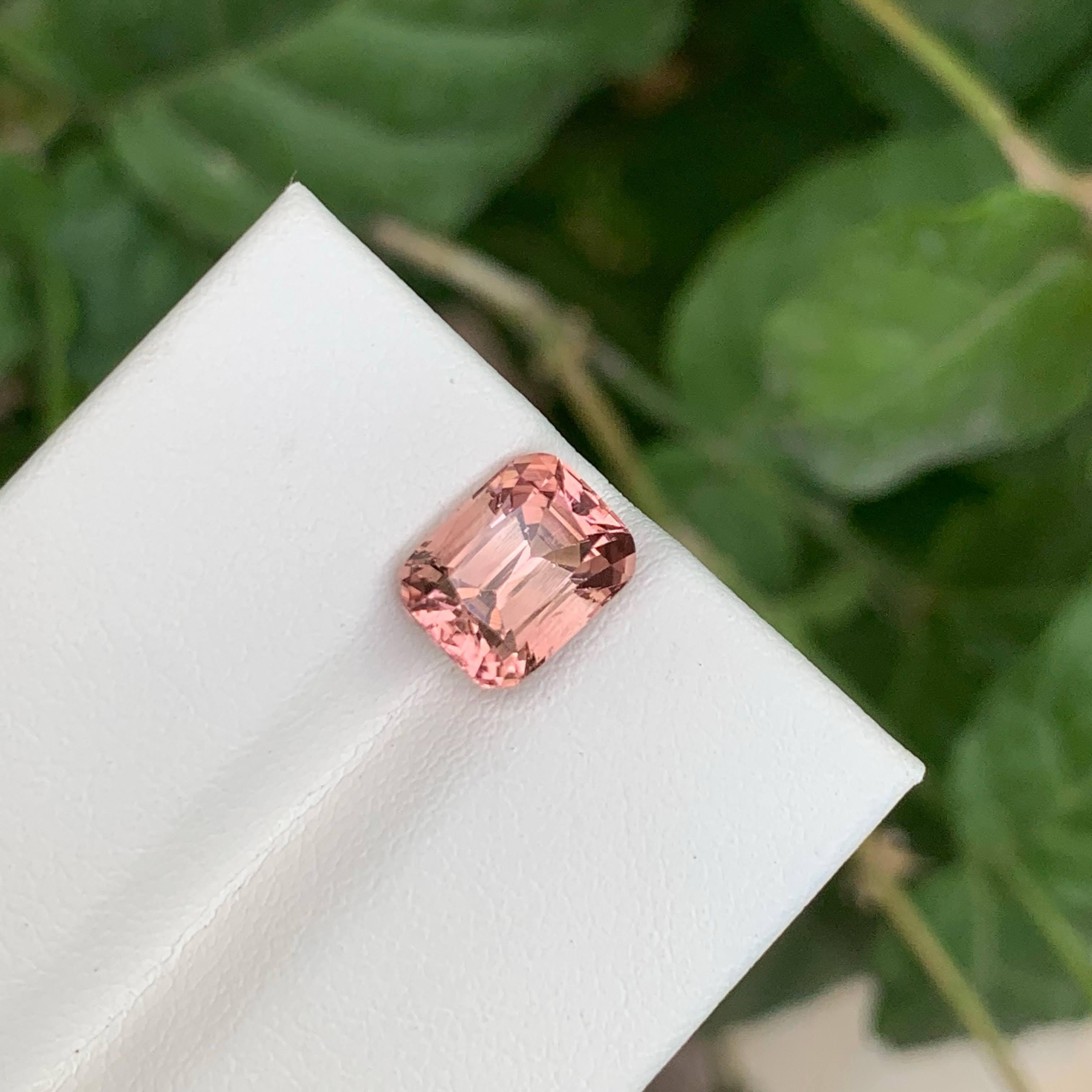 2.45 Carat Loose Pink Tourmaline Stone Cushion Cut Natural Afghan Gemstone en vente 1