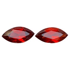 2,45 Karat Natürlicher loser tiefroter Granat im Marquise-Schliff Afrikanische Edelsteine