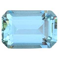 2.45 Carat Natural Loose Light Color Aquamarine Cushion Cut Pakistani Gemstone (Aigue-marine en vrac de couleur claire, taille coussin)