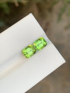 2.45 Carat Natural Loose Peridot Pair Cushion Shape Gemstone
