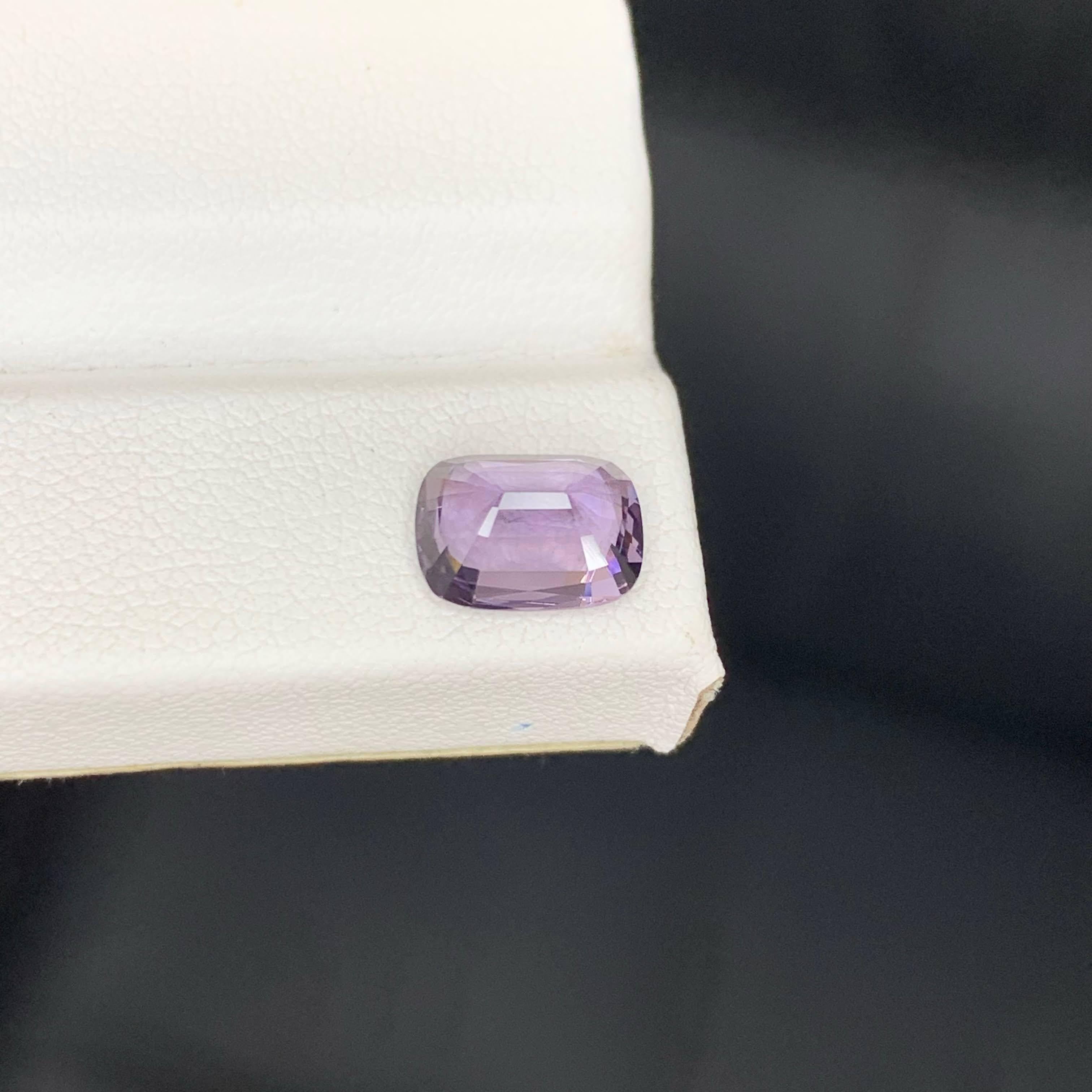 2,45 Carati Nature Spinello Viola Sciolto Pietra Gemma Burmese Taglio Cuscino in vendita 4