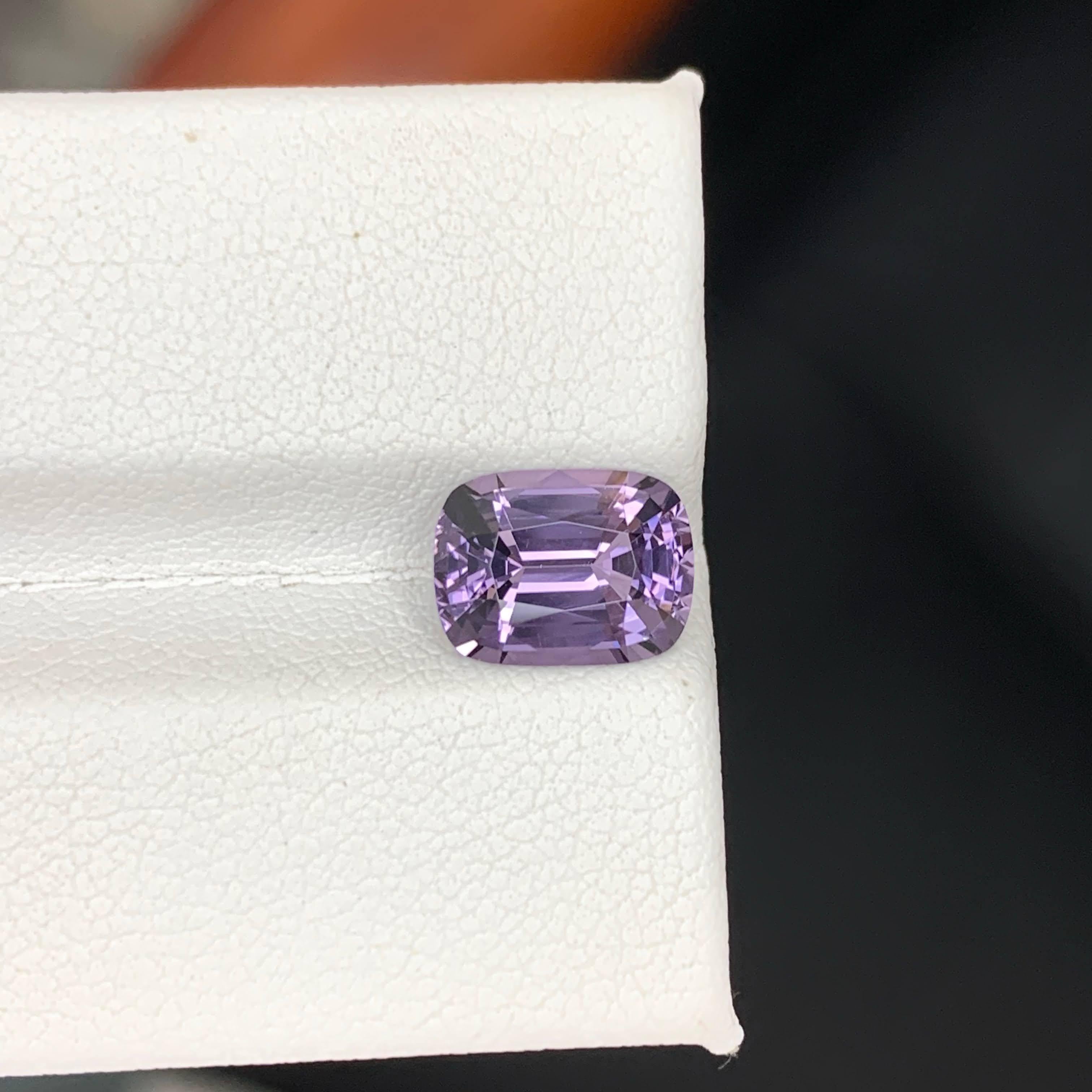 2,45 Carati Nature Spinello Viola Sciolto Pietra Gemma Burmese Taglio Cuscino in vendita 5