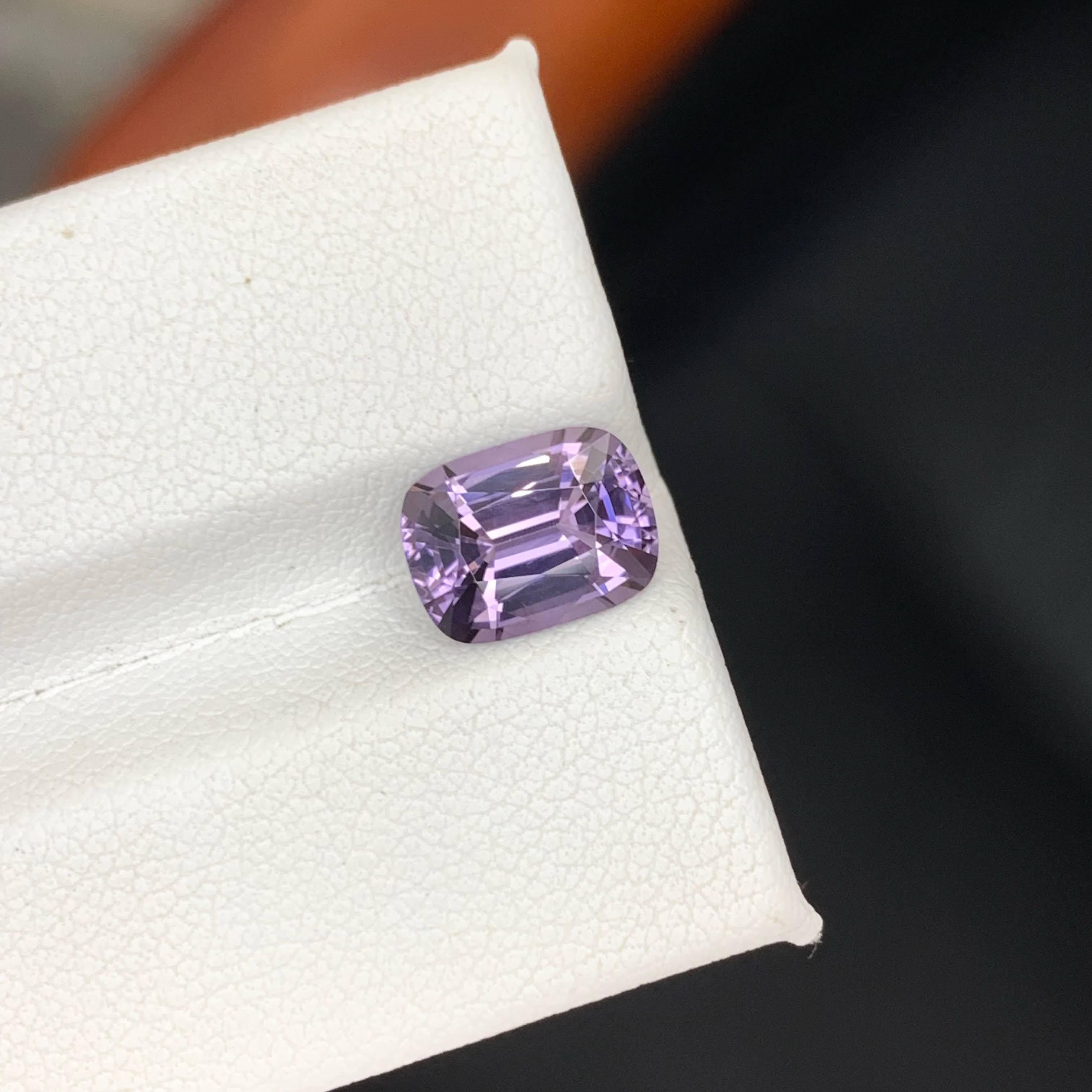 2,45 Carati Nature Spinello Viola Sciolto Pietra Gemma Burmese Taglio Cuscino in vendita 2