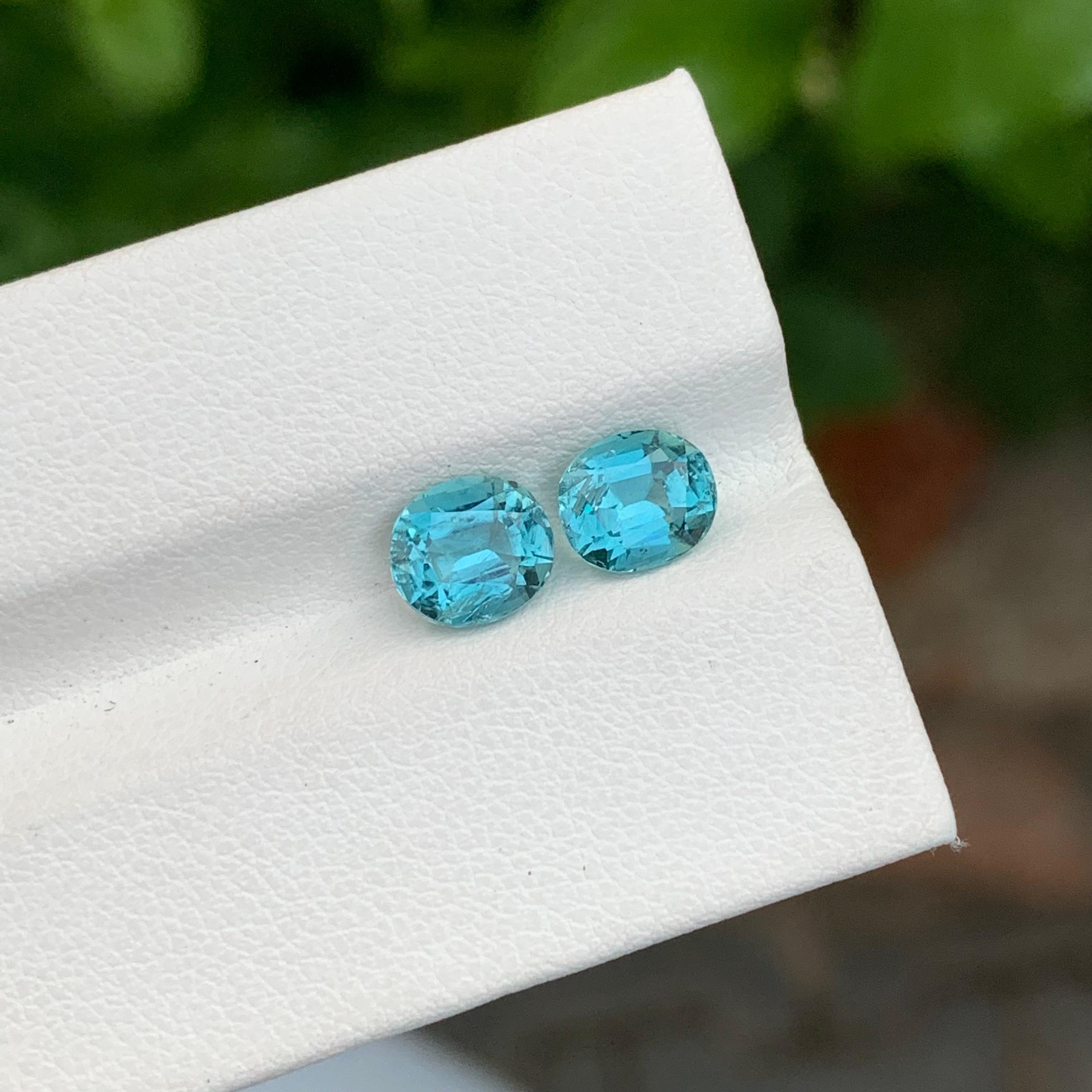 2.45 Carat Natural Loose Seafoam Tourmaline Pieces For Earrings Unisexe en vente