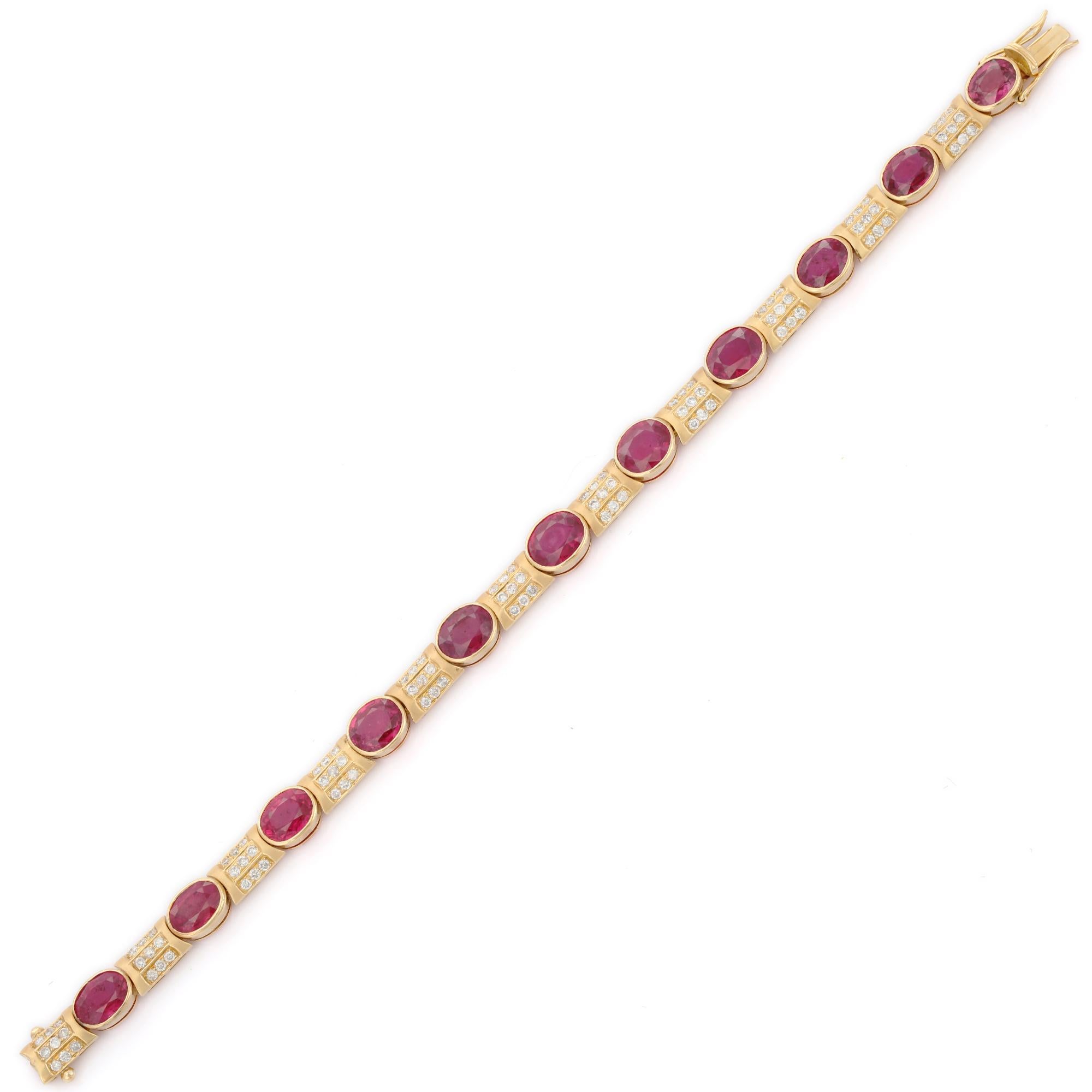 24.5 Carat Natural Ruby and Diamond Designer Bracelet in 18k Yellow Gold  In New Condition For Sale In Houston, TX