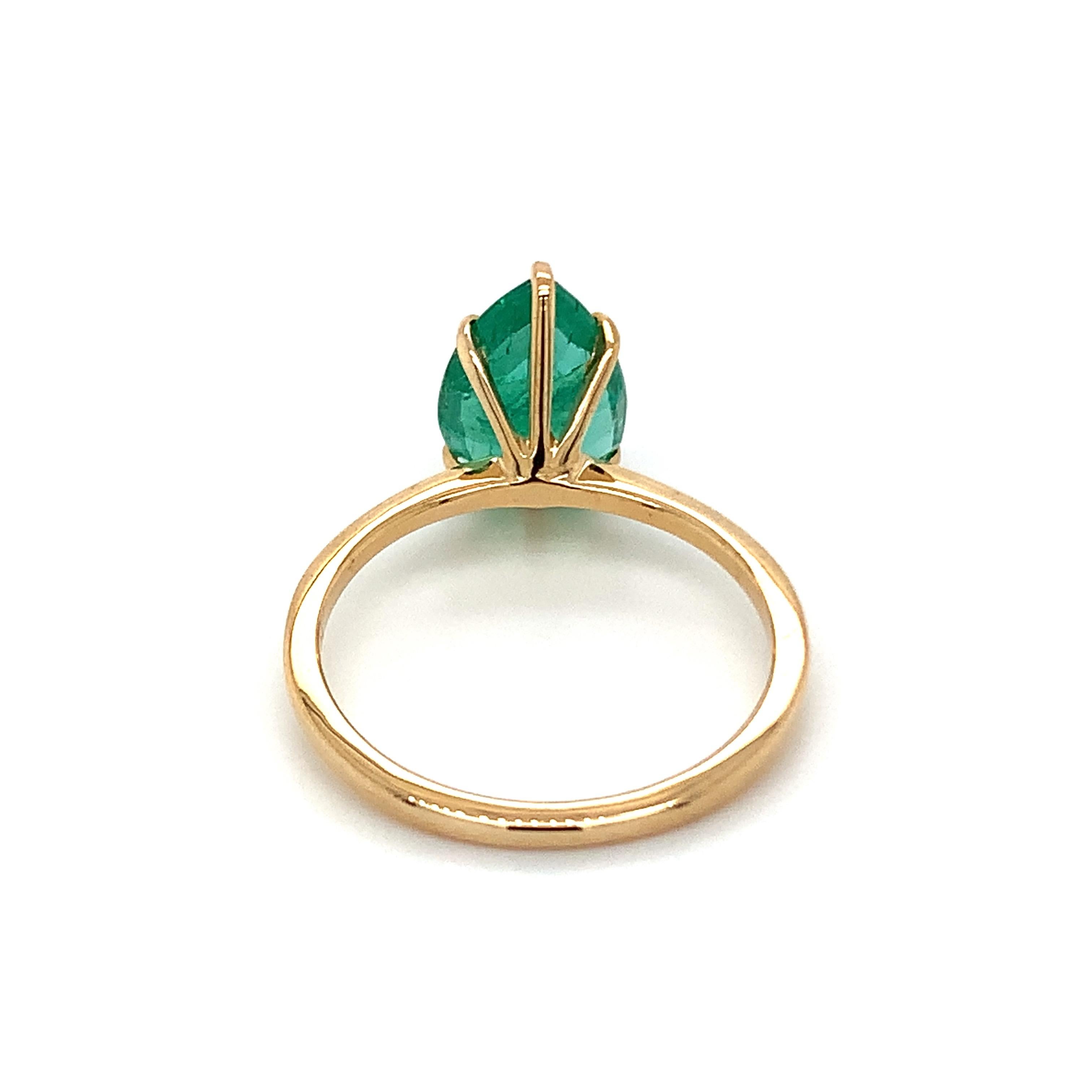 Pear Cut 2.45 Carat Pear Shape Emerald Ring in 10k Yellow Gold For Sale
