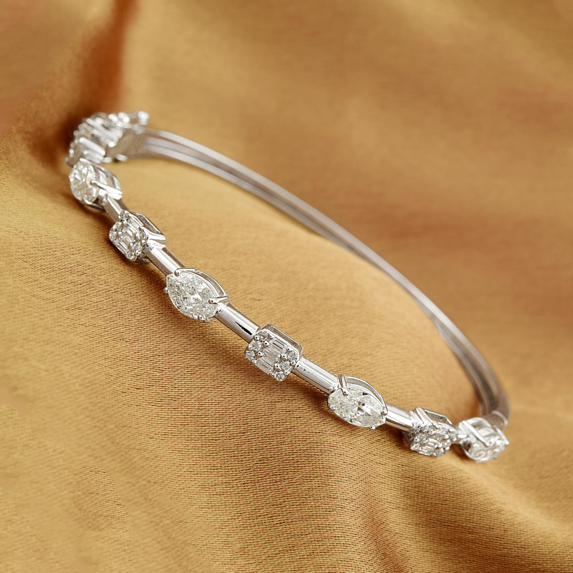 Women's 2.45 Carat SI/HI Marquise Diamond Sleek Bracelet 18 Karat White Gold Jewelry For Sale