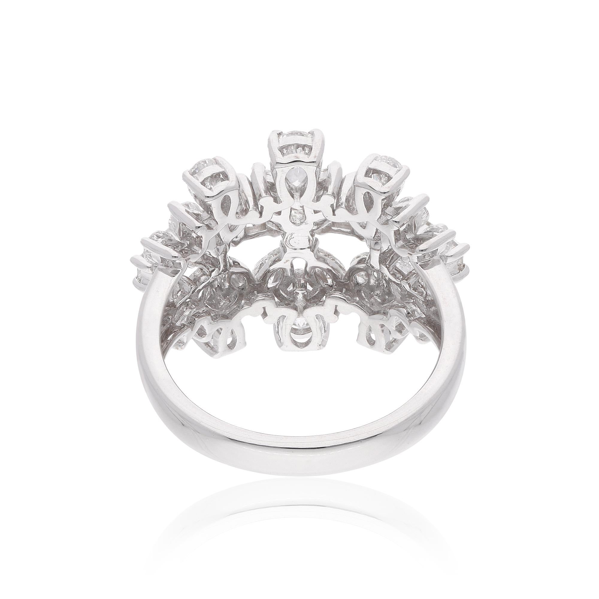 2,45 Karat SI/HI Diamant-Cocktailring aus 18 Karat Weißgold mit Prinzessinnenschliff im Zustand „Neu“ im Angebot in Diera, Dubai
