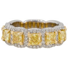 Bague halo de diamants jaunes et blancs de 2,45 carats en or 18 carats, en stock