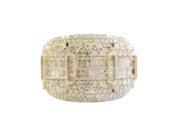 2.45 Carats Baguette Diamond Yellow Gold 10 Karat Ring