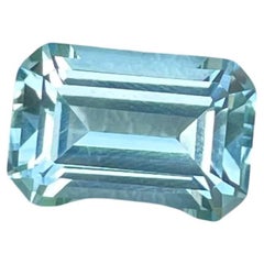 2.45 carats Light Blue Loose Aquamarine Emerald Cut Natural Nigerian Gemstone