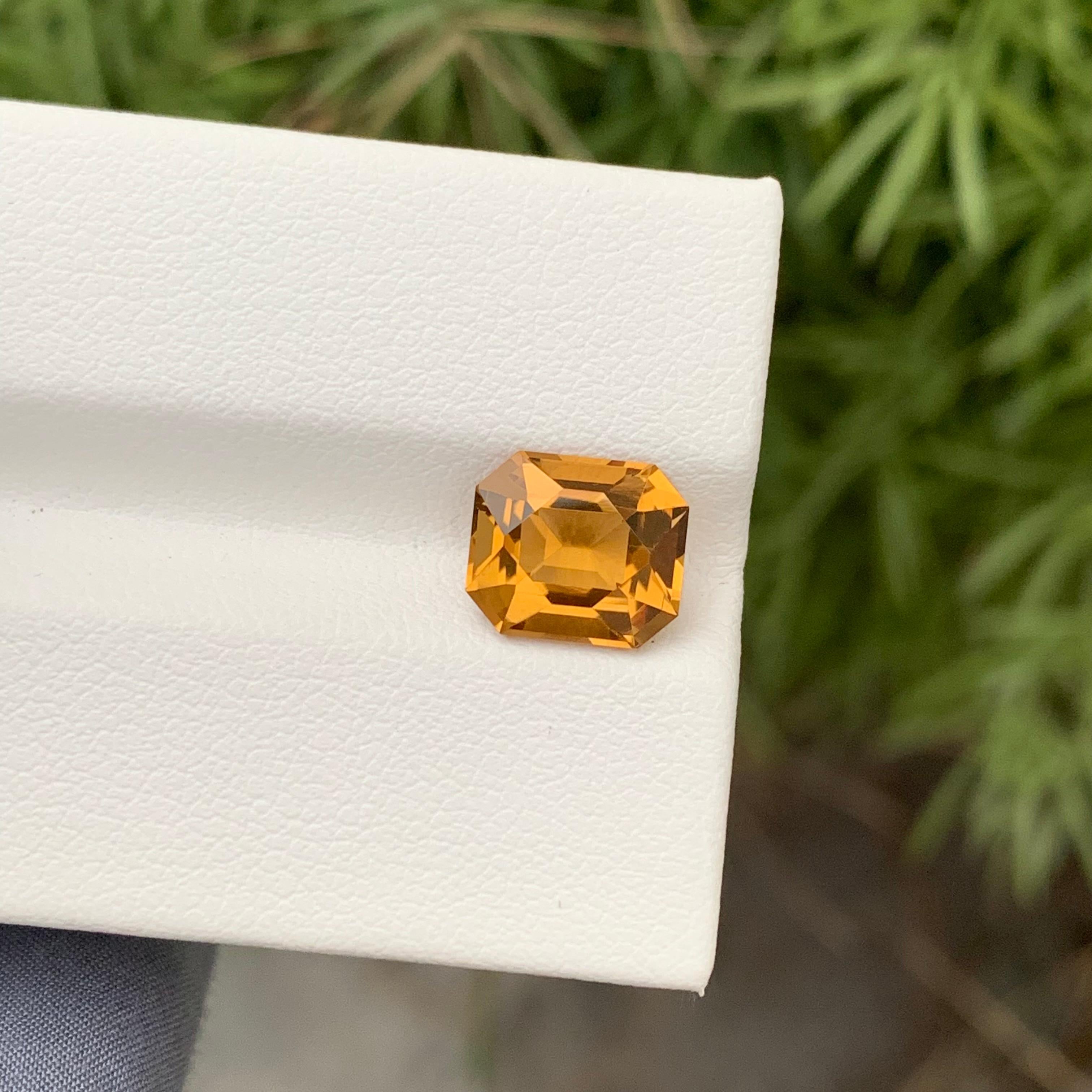 Women's or Men's 2.45 Carats Natural Loose Citrine Emerald Shape Gem From Earth Mine  For Sale