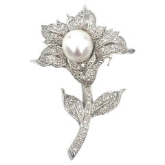 2.45 ct Diamond & Pearl Brooch
