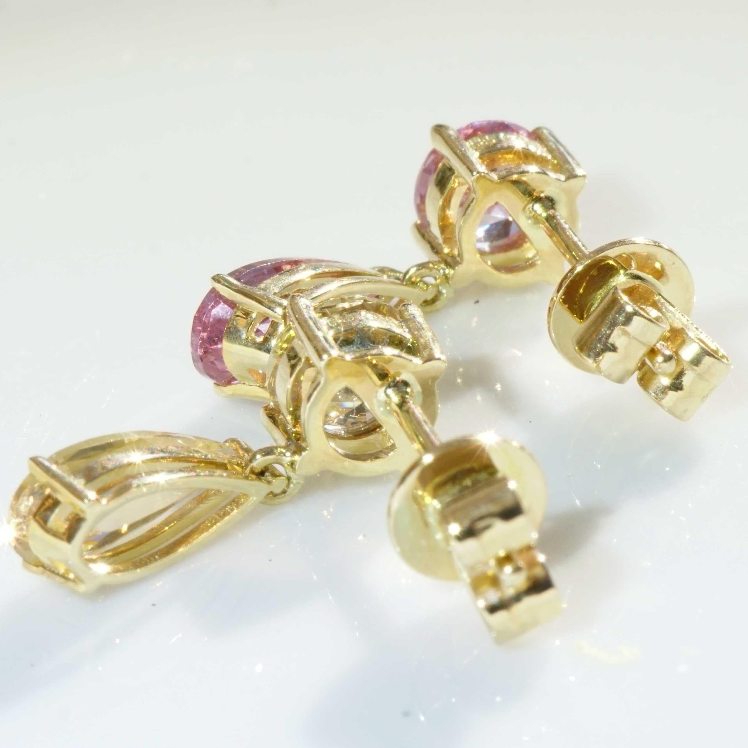 2.45 Saphire Earrings purple yellow 14 kt Yellow Gold Ilakaka Mine Madagascar For Sale 7