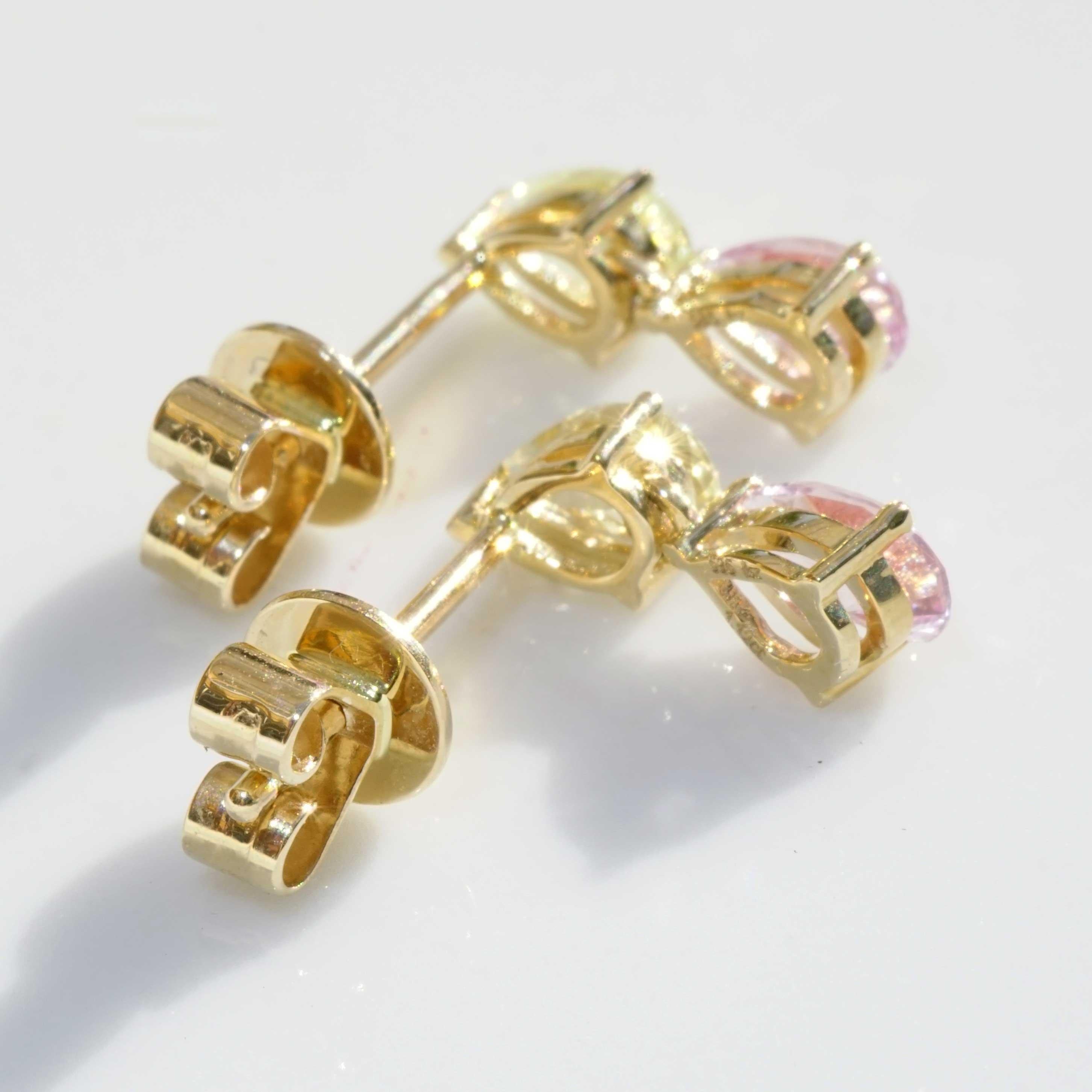 2.45 Saphire Earrings purple yellow 14 kt Yellow Gold Ilakaka Mine Madagascar In New Condition For Sale In Viena, Viena