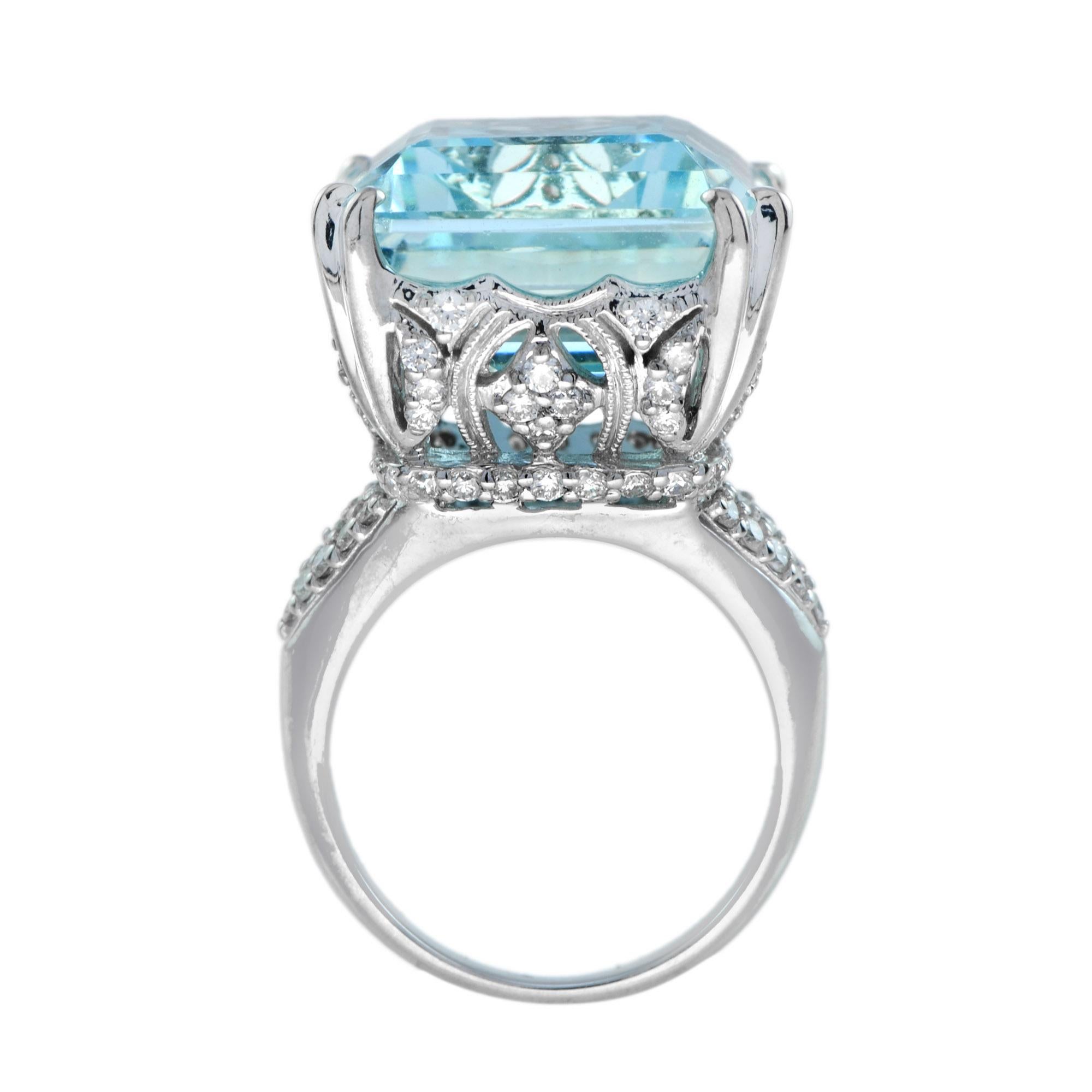 24.55 CT. Cert Blue Octagon Aquamarine & Diamond Cocktail 18K White Gold Ring Art Decó en venta