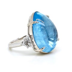 Anello in oro bianco con diamante fantasia da 24,56 carati con acquamarina