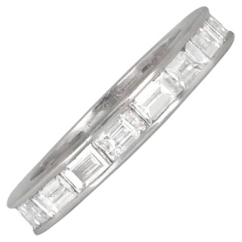 Alliance en platine avec diamants taille baguette de 2,45 carats, couleur G-H en vente