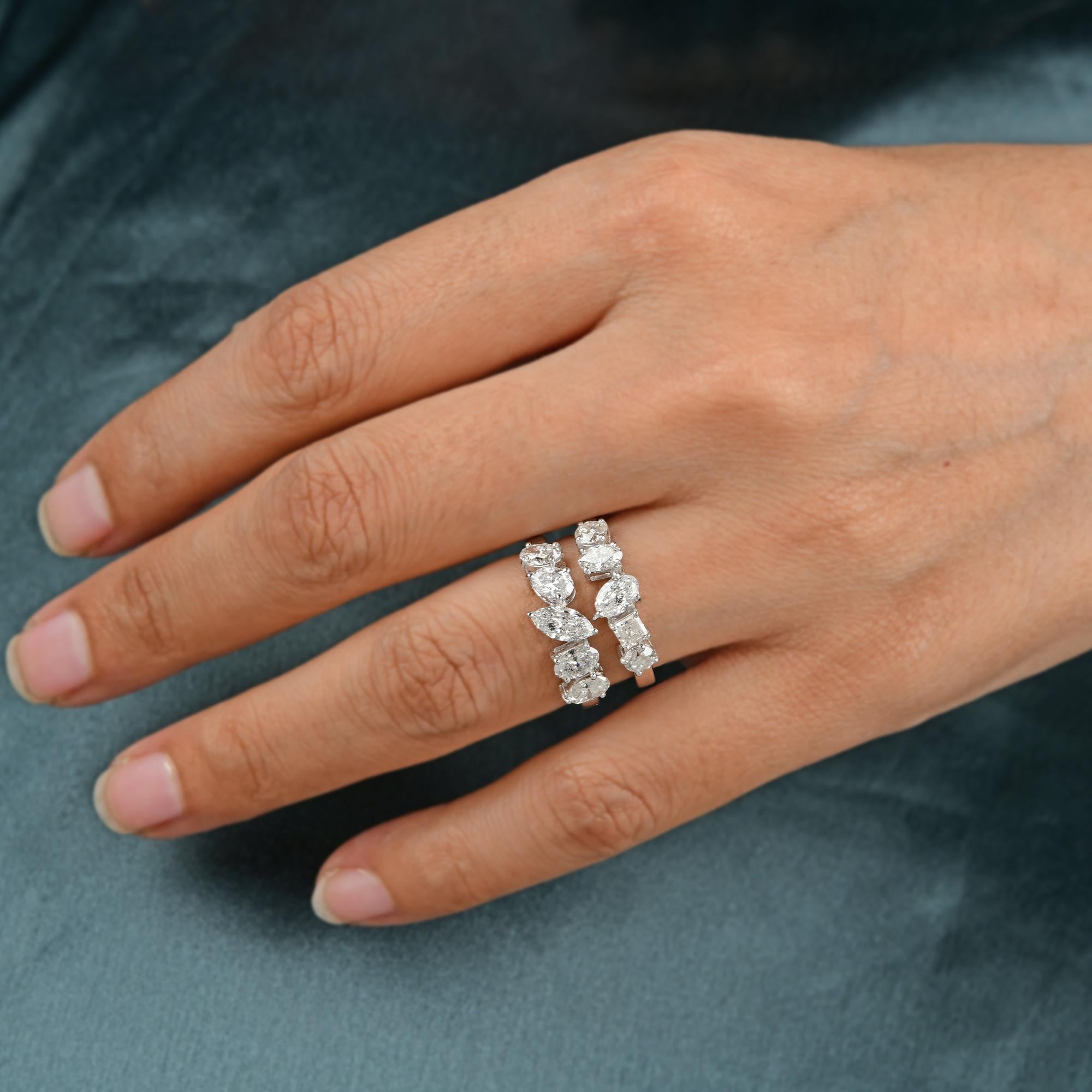 En venta: Anillo ancho de oro blanco de 18 quilates con diamante natural de color HI y claridad SI de 2,45 quilates  2