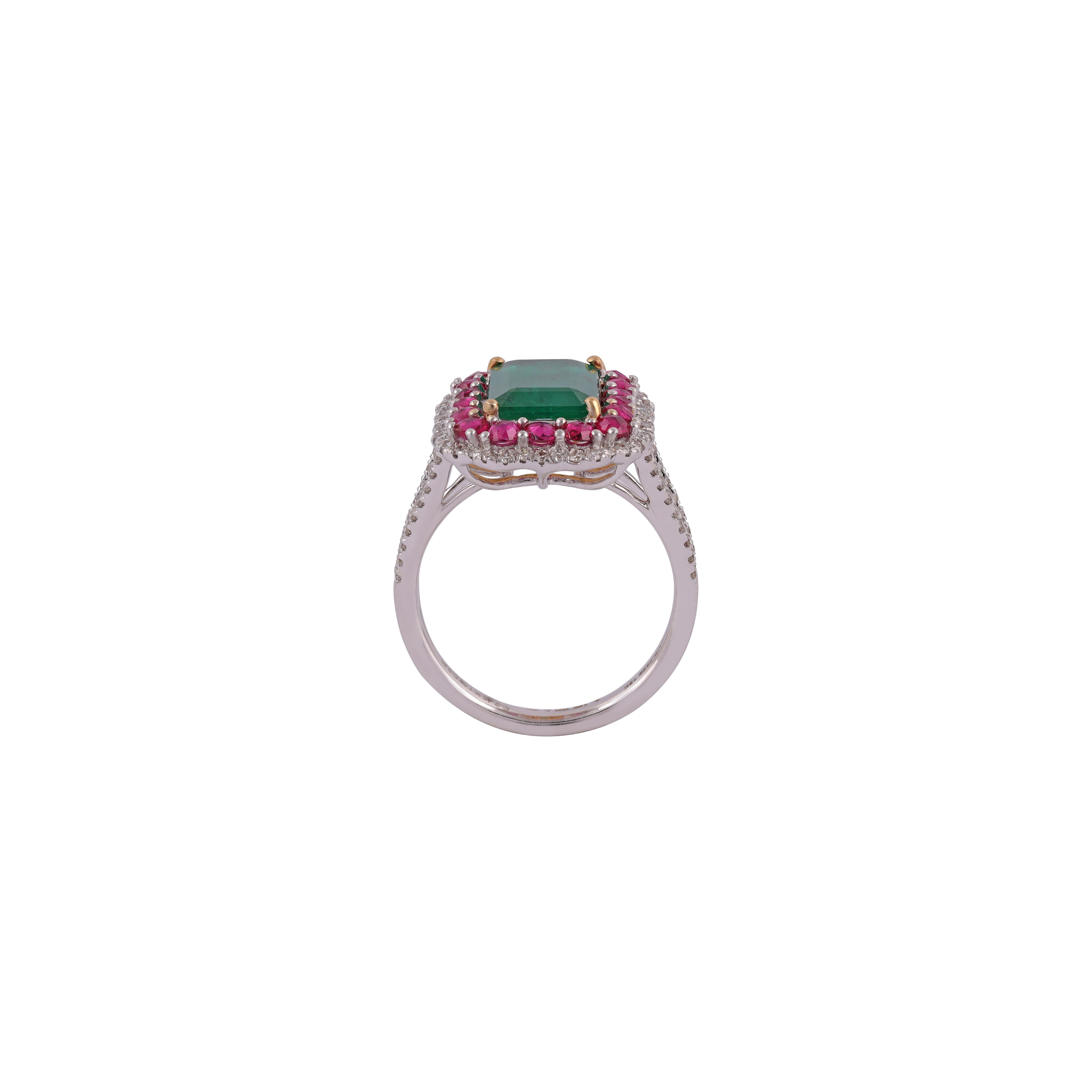 Art Deco 2.46 Carat Emerald with Ruby & Diamond Set in White Gold For Sale