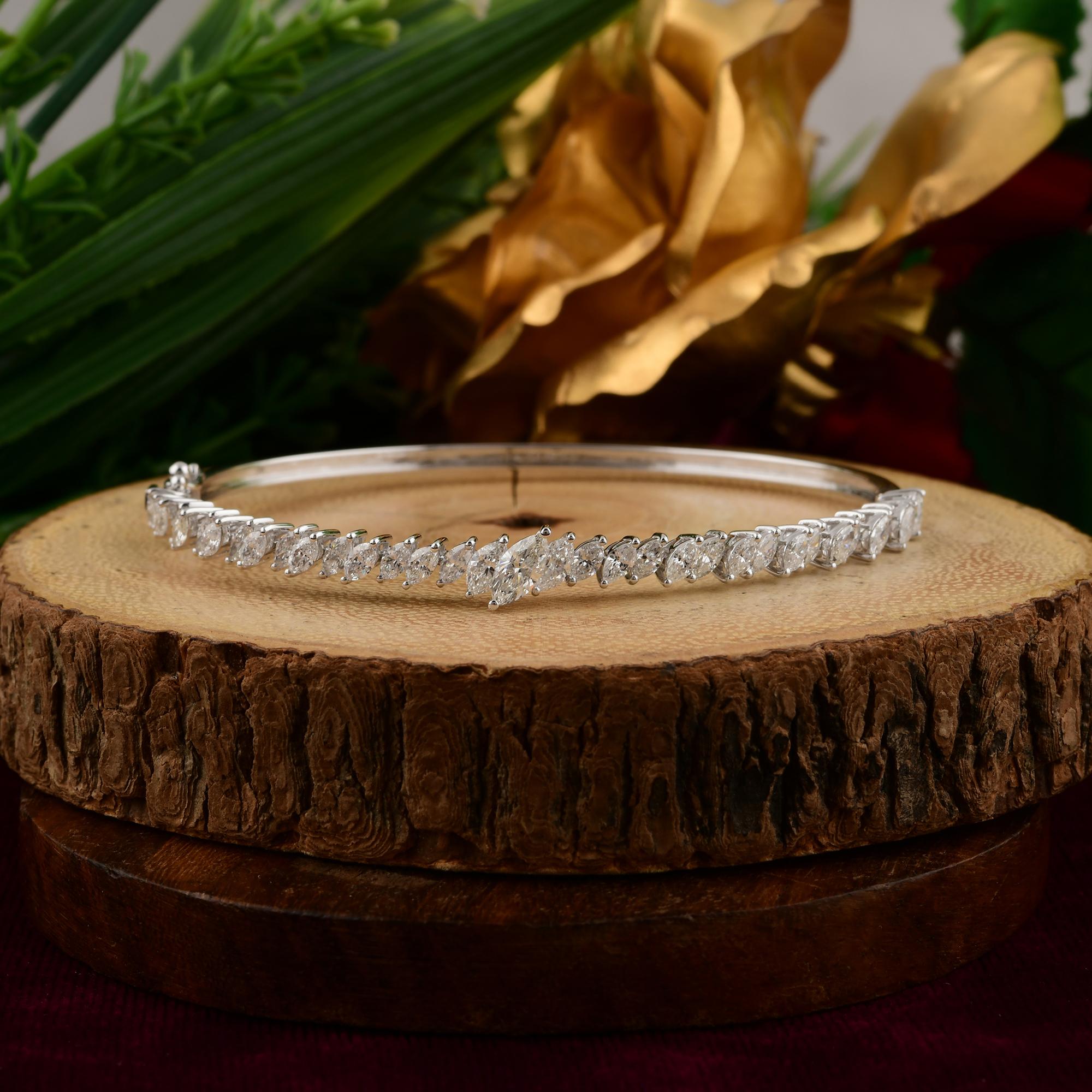 2.46 Carat Marquise Cut SI/H Diamond Oval Bangle Bracelet 18k Solid White Gold For Sale 1