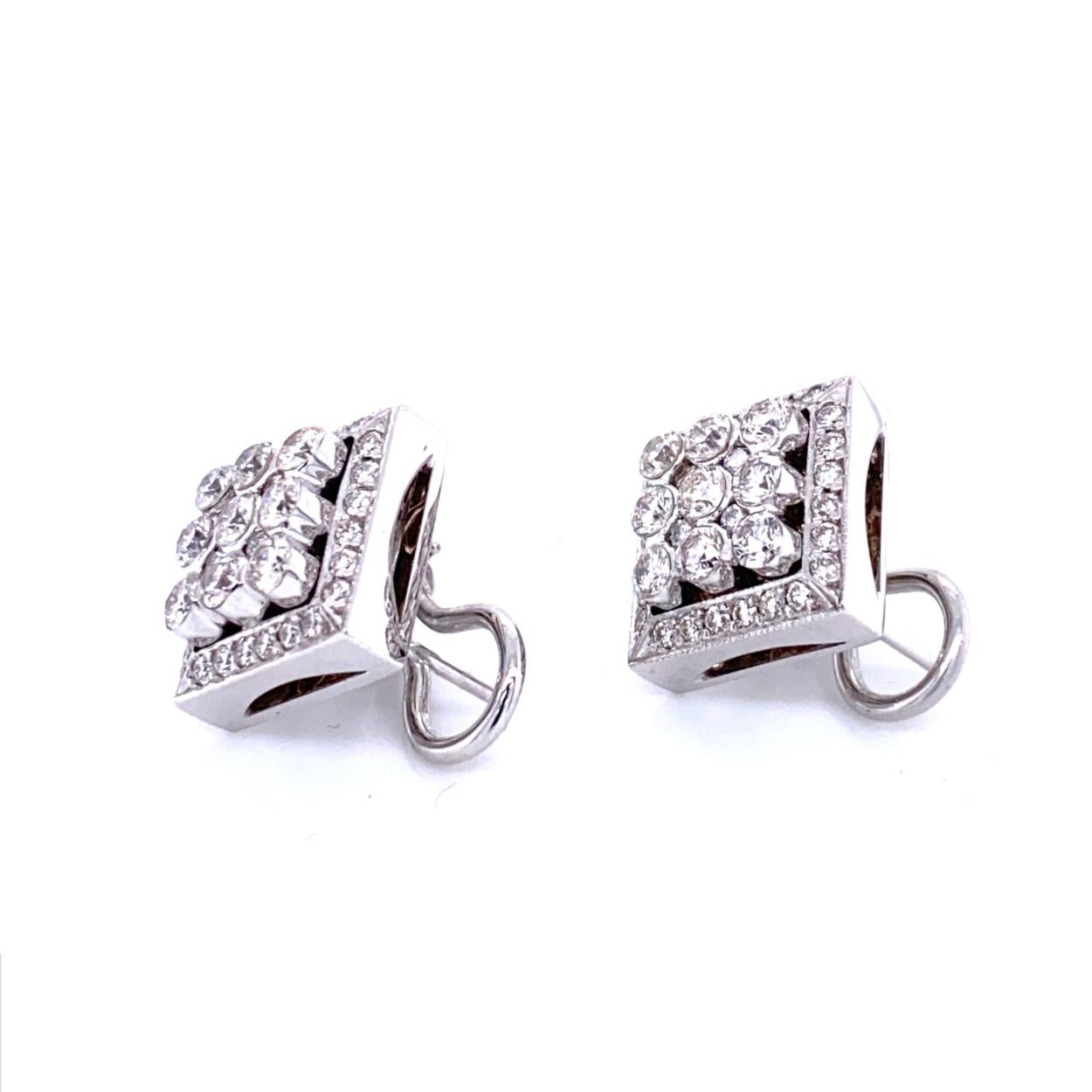Contemporary 2.46 Carat 18 Karat Invisible/Pave Set Diamond Earring For Sale