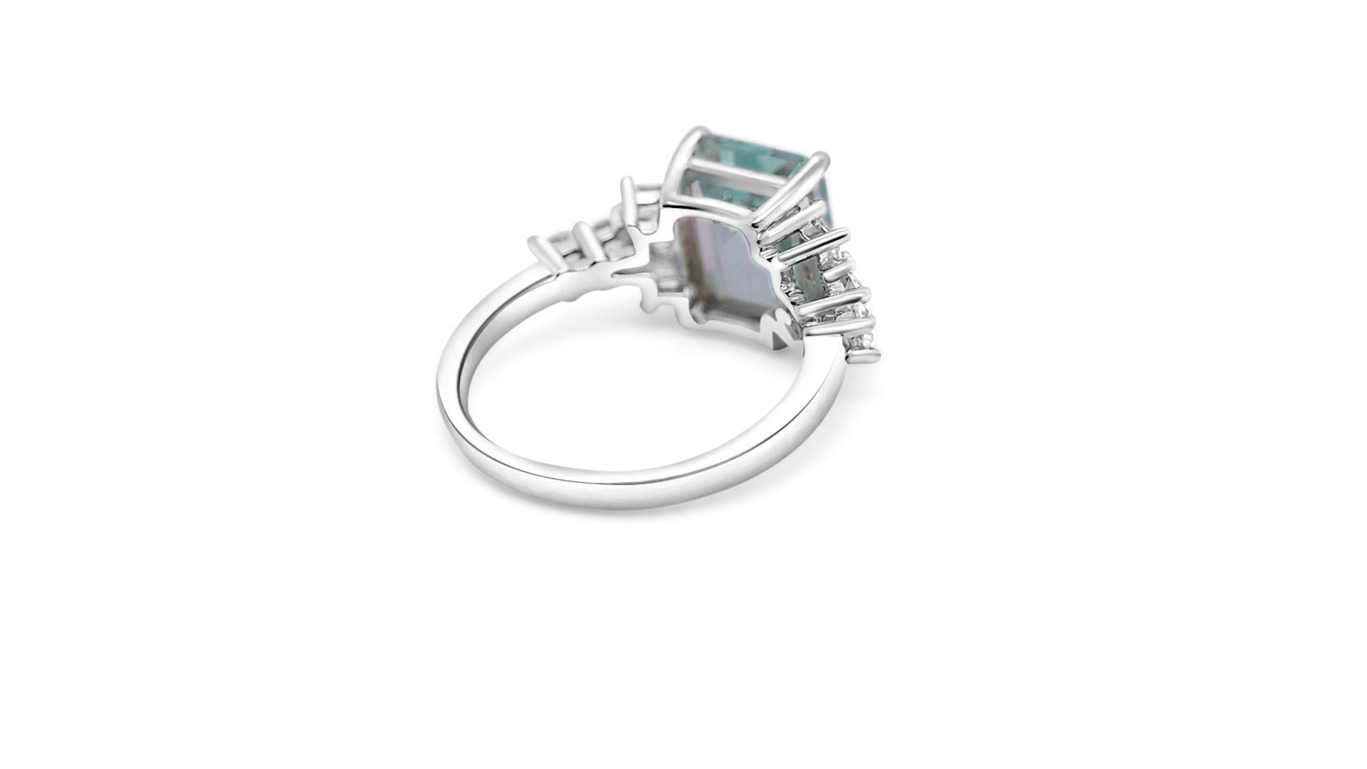 Emerald Cut 2.10 Ct Aquamarine and Cubic Zirconia 925 Sterling Silver Engagement Ring   For Sale