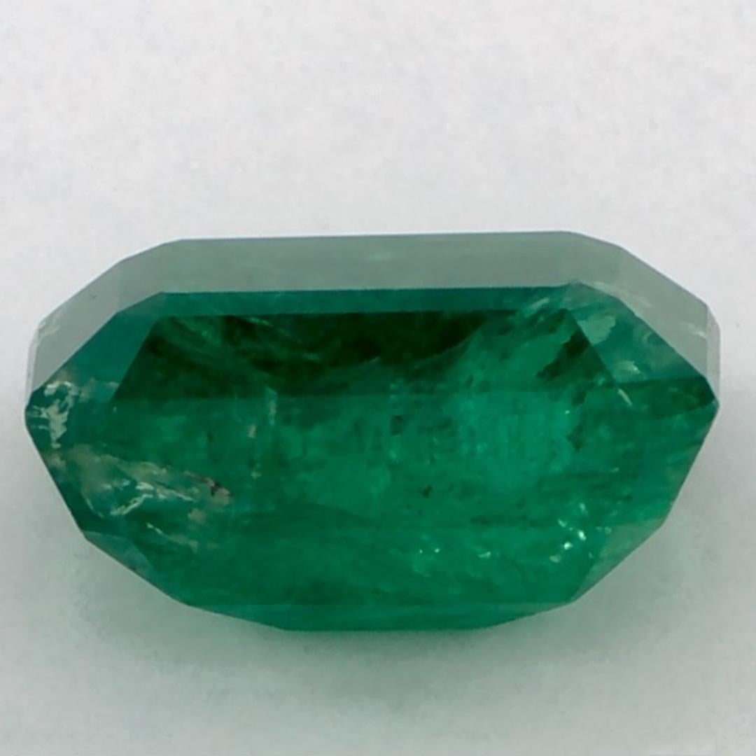 2.46 Ct Emerald Octagon Loose Gemstone In New Condition For Sale In Fort Lee, NJ