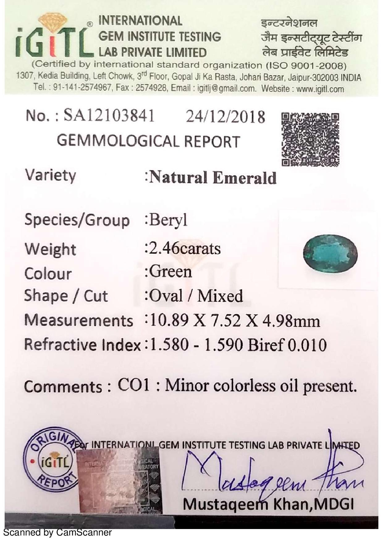 Oval Cut 2.46 Ct Weight Oval Shaped Green Color IGITL Certified Emerald Gemstone Pendant For Sale