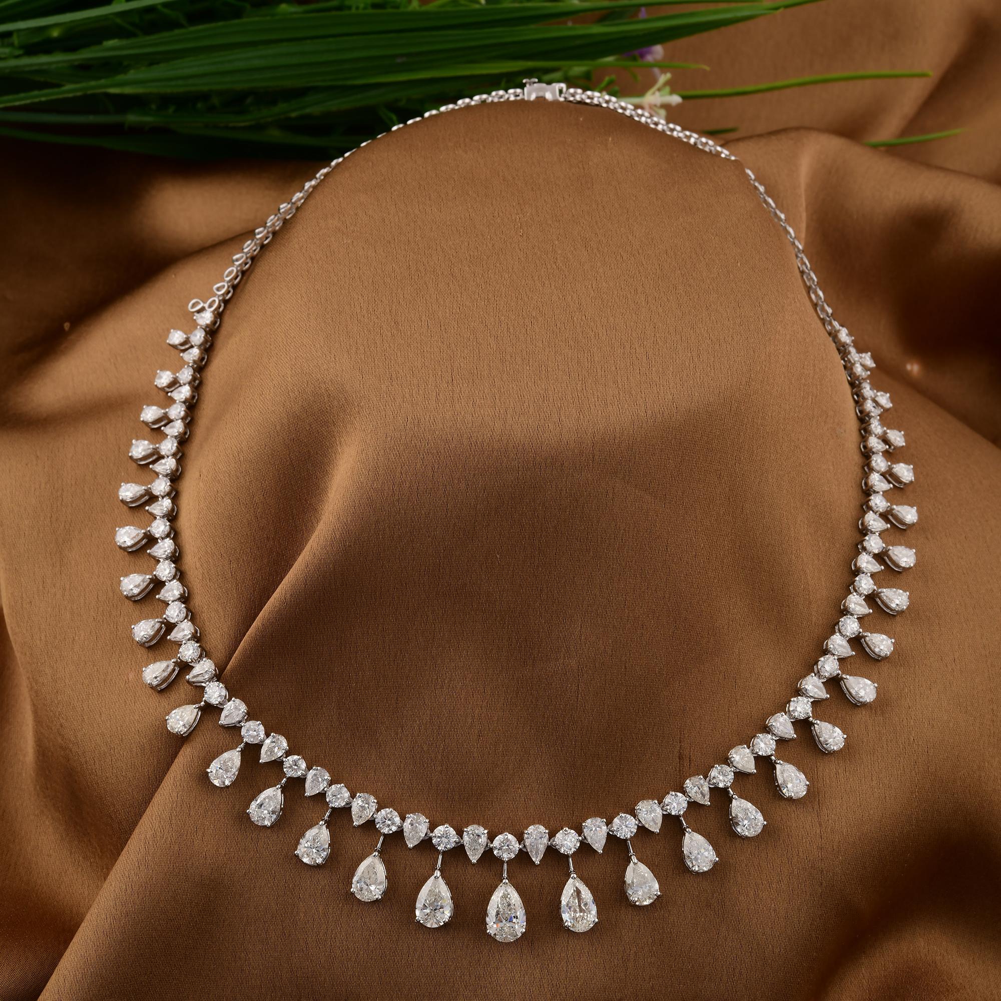 Collar de diamantes talla brillante redonda pera SI/H de 24,68 quilates y 14 quilates de oro blanco en Nuevo estado para la venta en Diera, Dubai