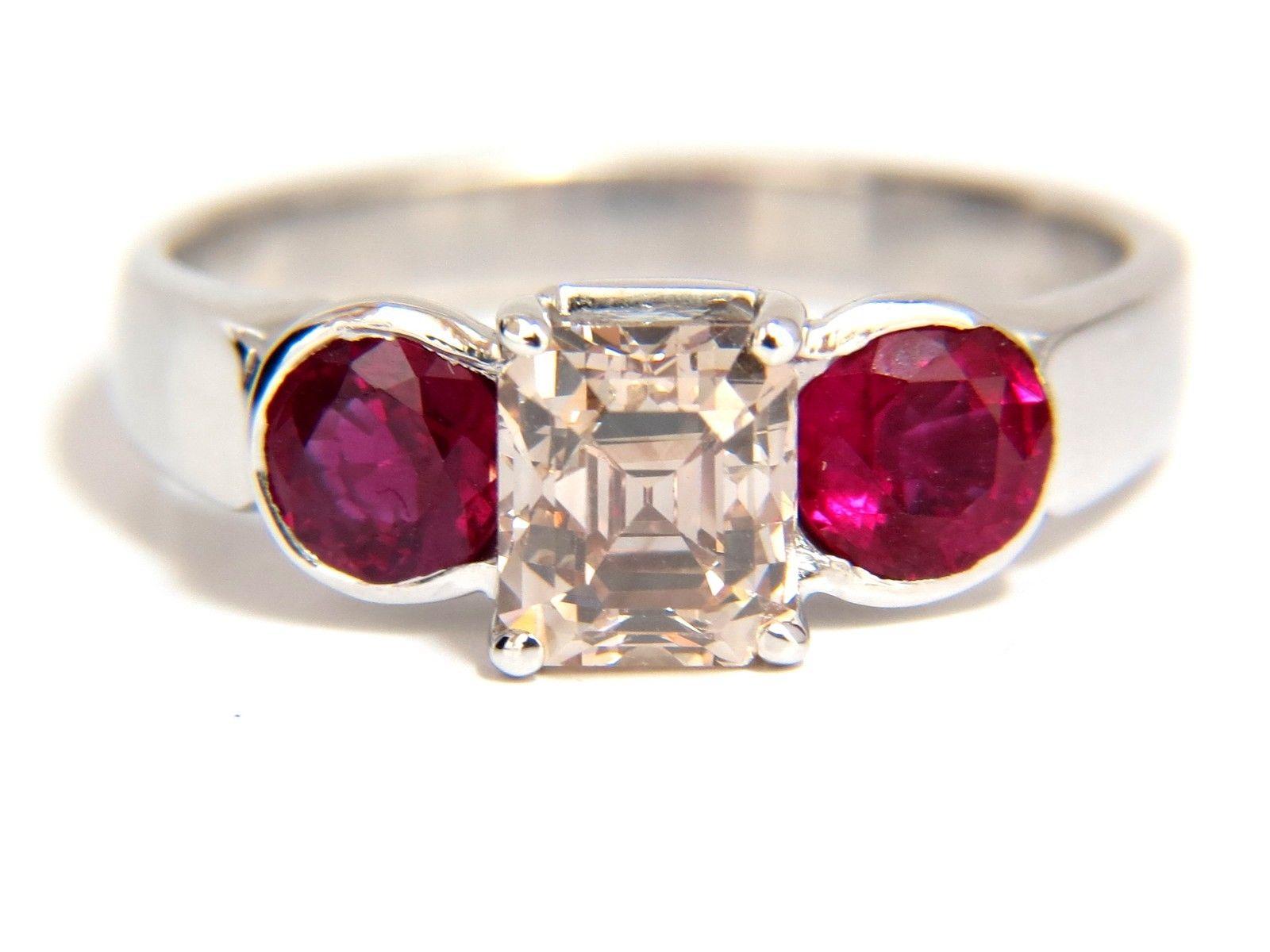 2.46CT Natural fancy color light brown diamond ruby ring 18kt. Three Stone In New Condition For Sale In New York, NY