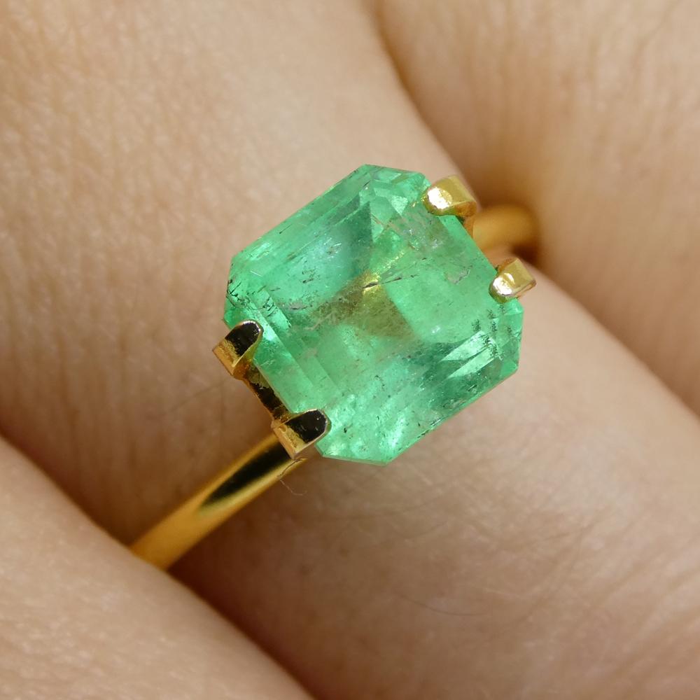 Women's or Men's 2.46ct Square Green Emerald from Colombia For Sale