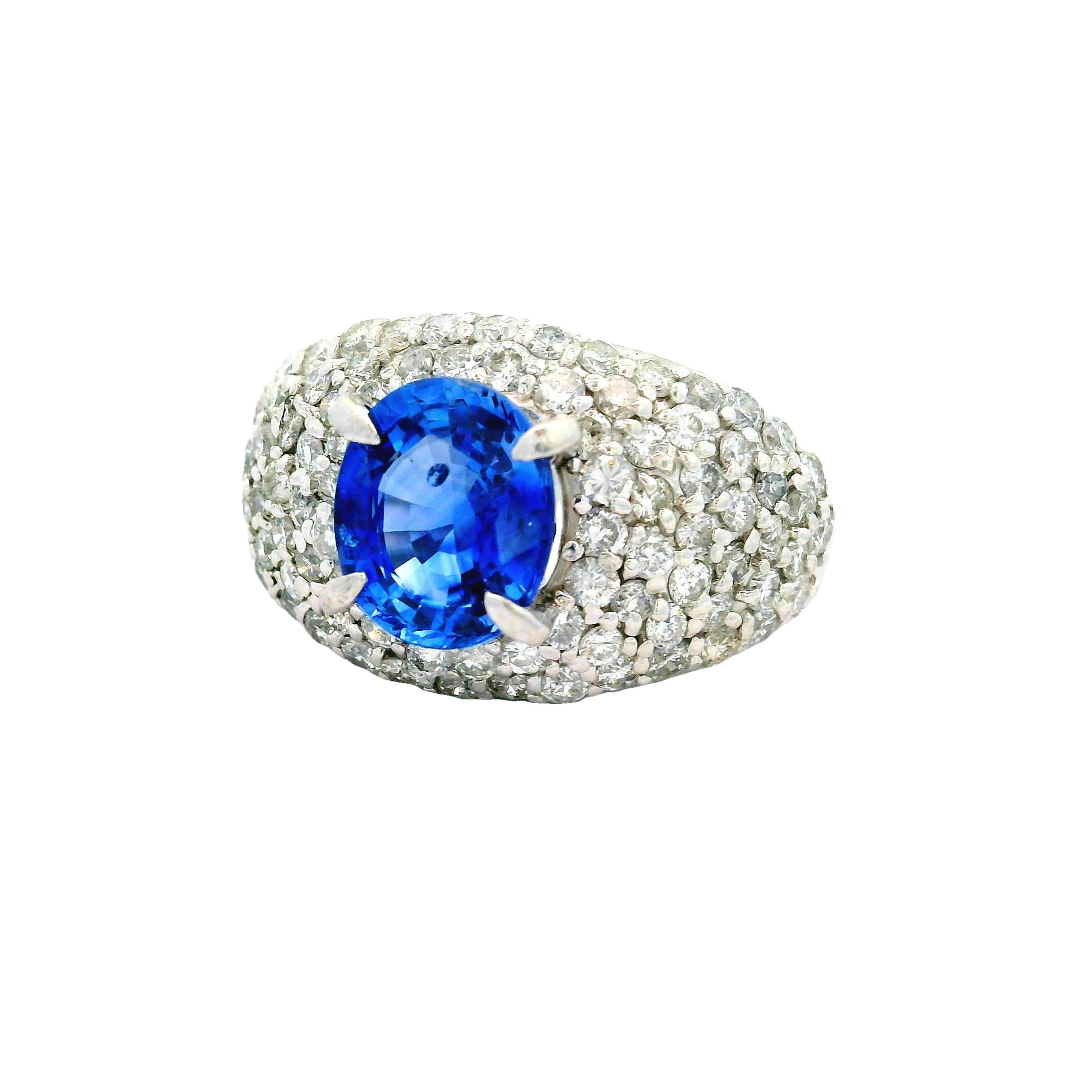 Platinring mit 2,47 Karat blauem Saphir und Diamant in Pavé-Fassung (Zeitgenössisch) im Angebot