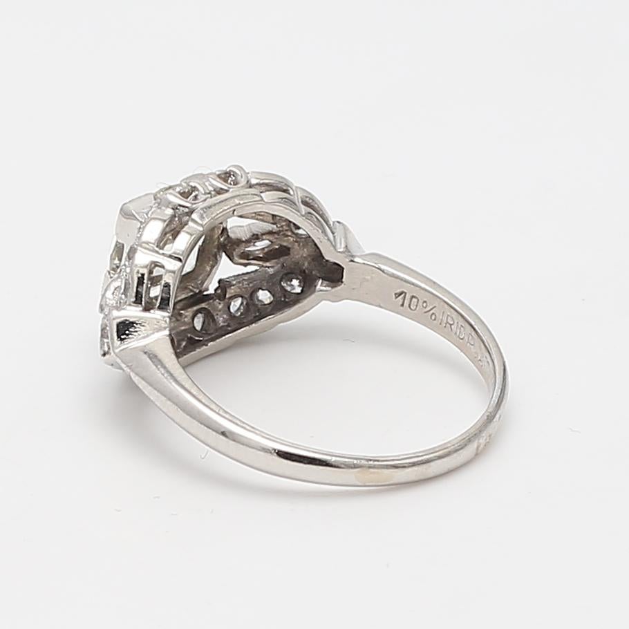 2.47 Carat Old European Cut K-VS1 Diamond Platinum Wedding Ring en vente 2
