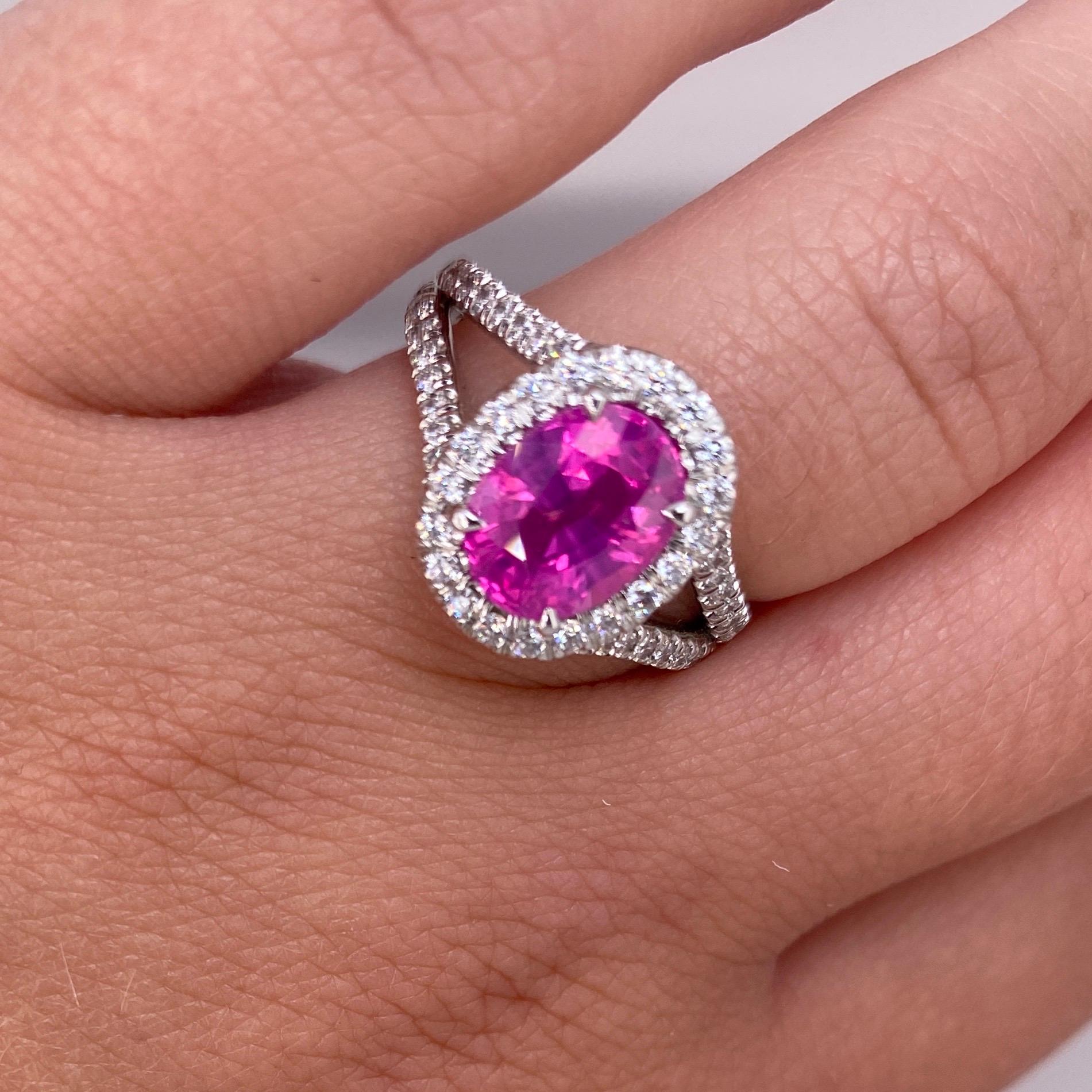2.47 Carat Oval Pink Sapphire and Diamond Ring In New Condition In New York, NY