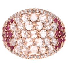 Anello da cocktail in oro rosa con diamanti taglio rubino da 2,47 carati
