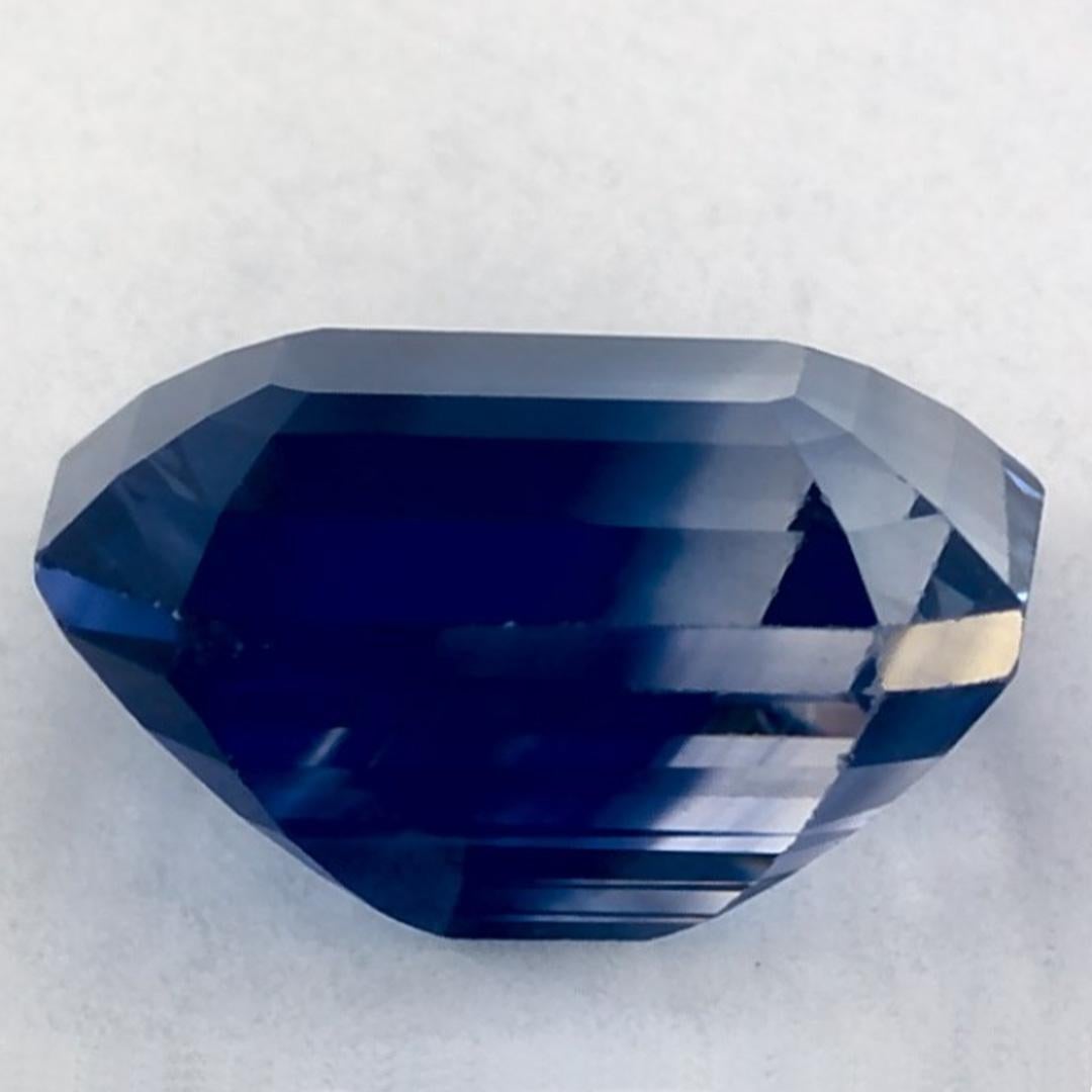 Pierre précieuse taille octogonale saphir bleu 2.47 carat Neuf - En vente à Fort Lee, NJ