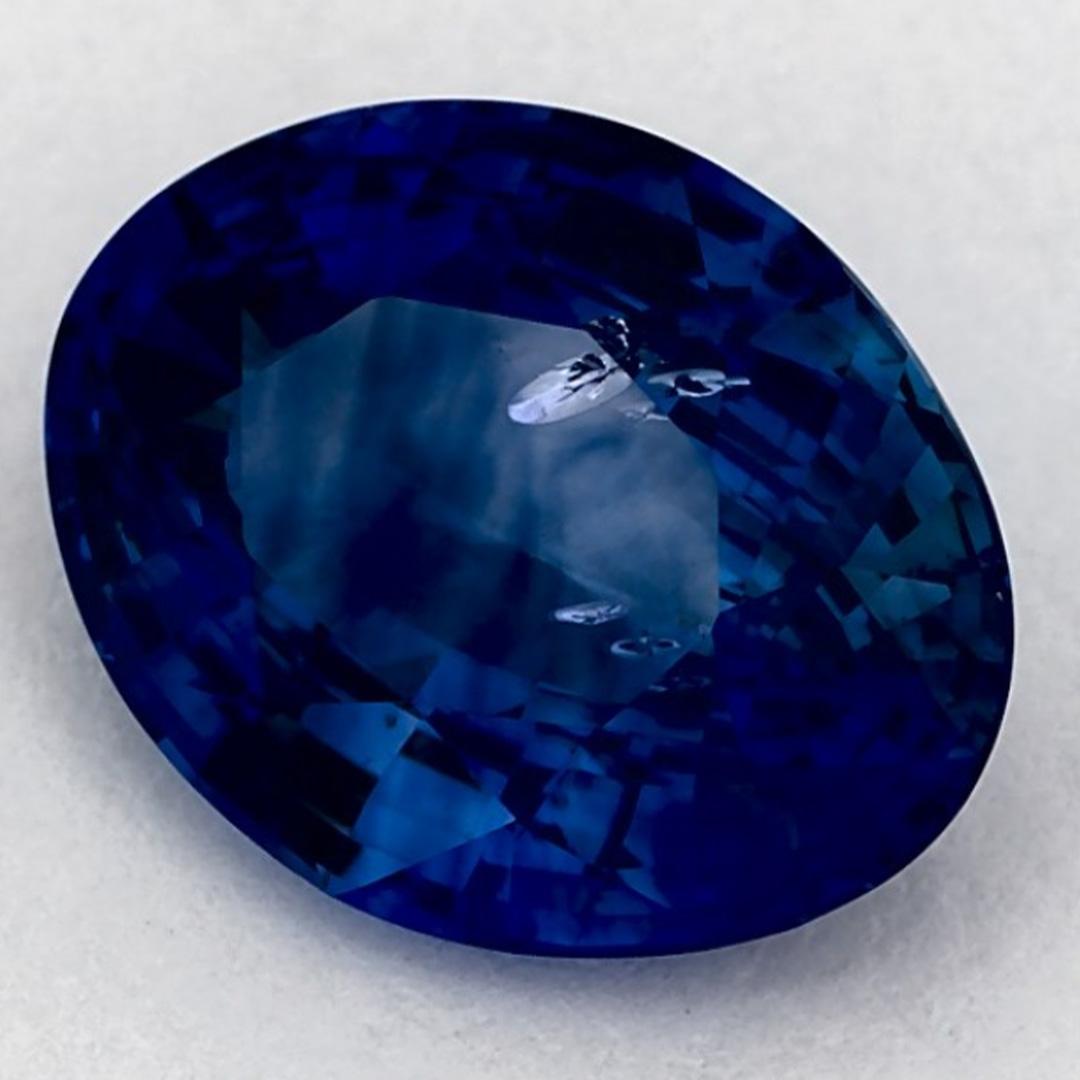 Ein sehr wertvoller September-Geburtsstein mit einer bezaubernden blauen Farbe. Man glaubt, dass sie dem Leben Glück und Reichtum bringen.

Entdecken Sie die lebendige Kollektion von Smaragden, Rubinen und Saphiren in unserem Geschäft, die als lose