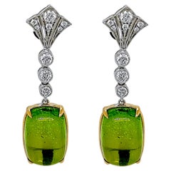 24.73 Karat Peridot Runder Diamant Gelb- und Weißgold-Ohrringe
