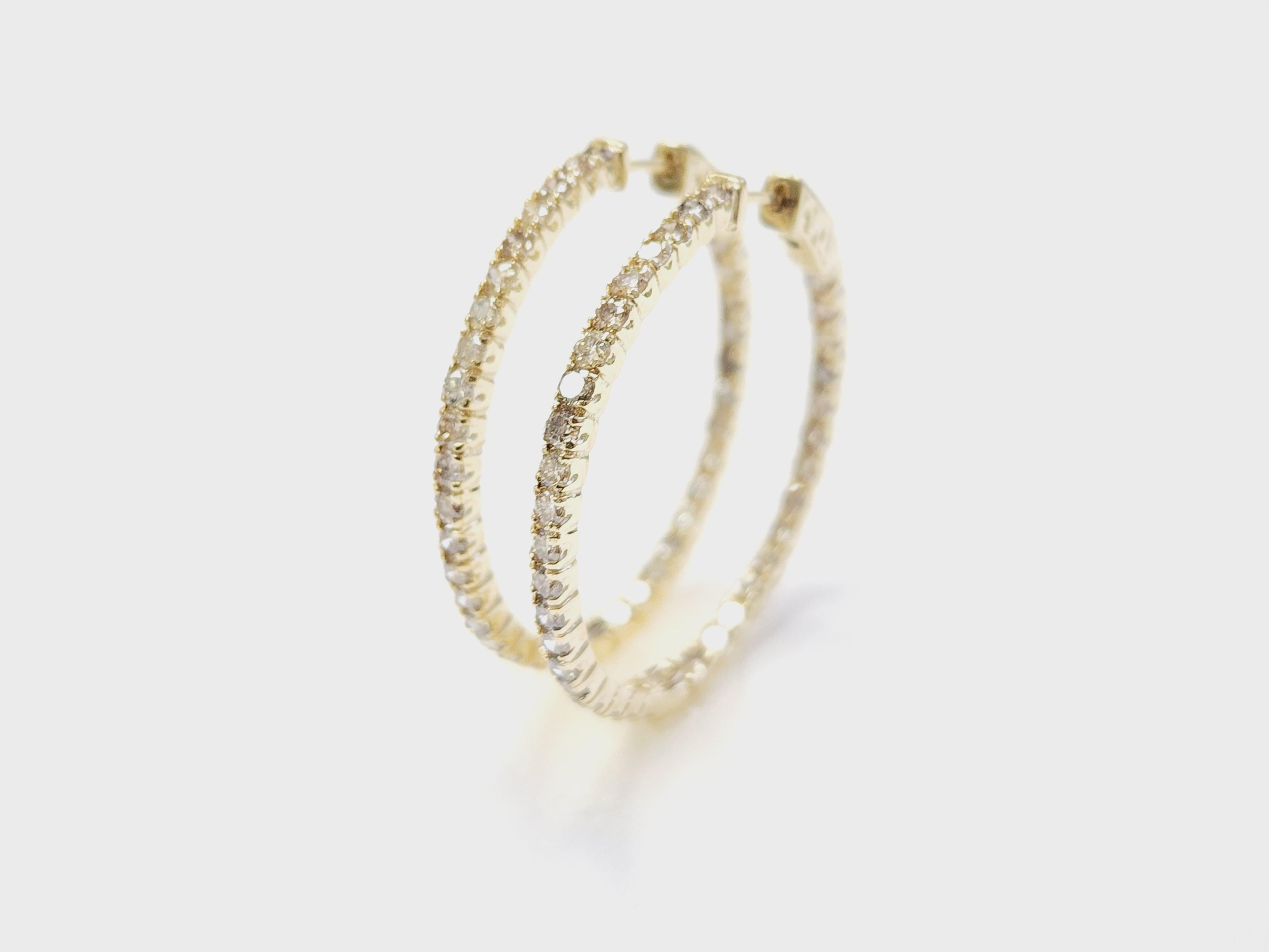 2.48 Carat Natural Diamond Hoops Earrings 14 Karat Yellow Gold For Sale 1