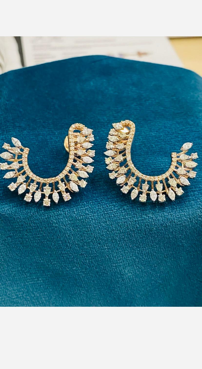 Donna Orecchini in oro con diamanti naturali da 2,48 carati in vendita