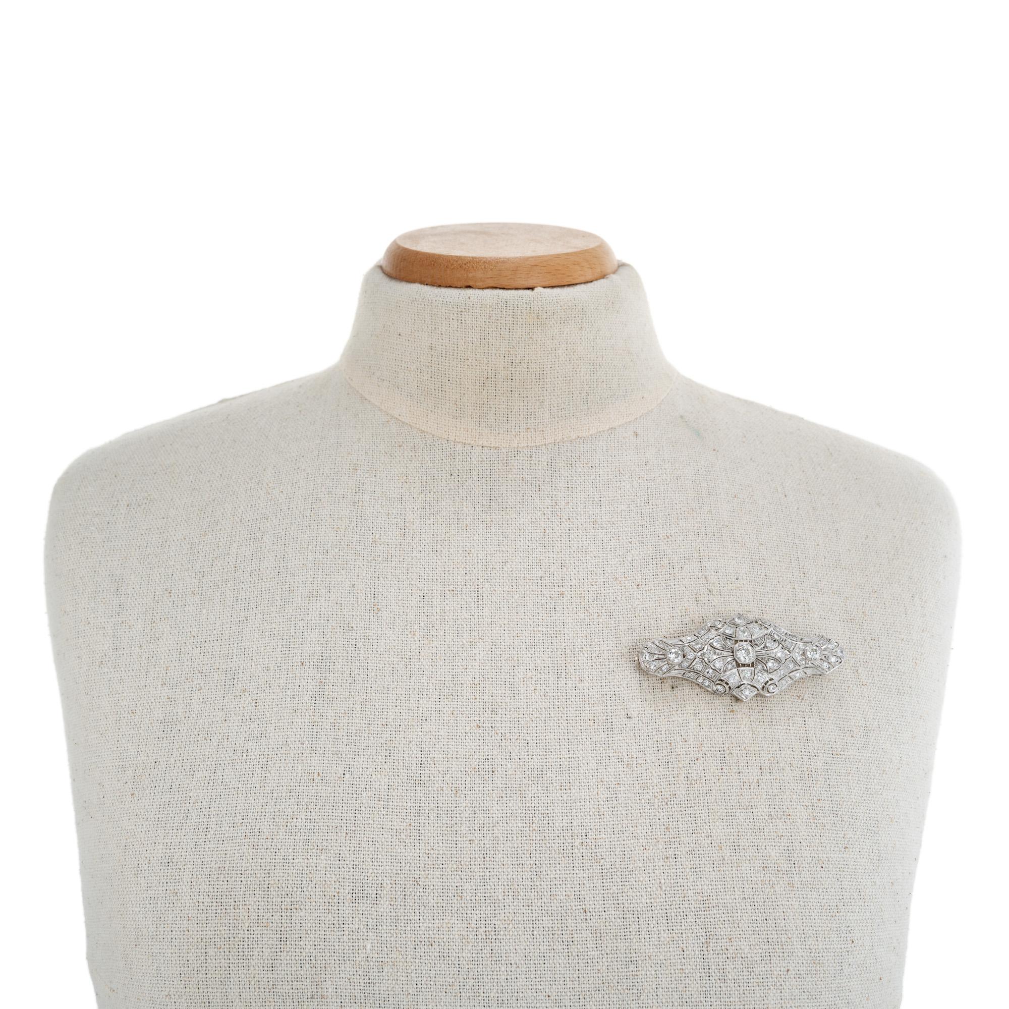 Women's 2.48 Carat Old European Diamond Art Deco Domed Platinum  Brooch For Sale