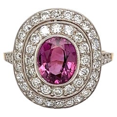 Bague cocktail en platine sertie d'un saphir rose de 2,48 carats et de diamants, Estate Fine Jewelry